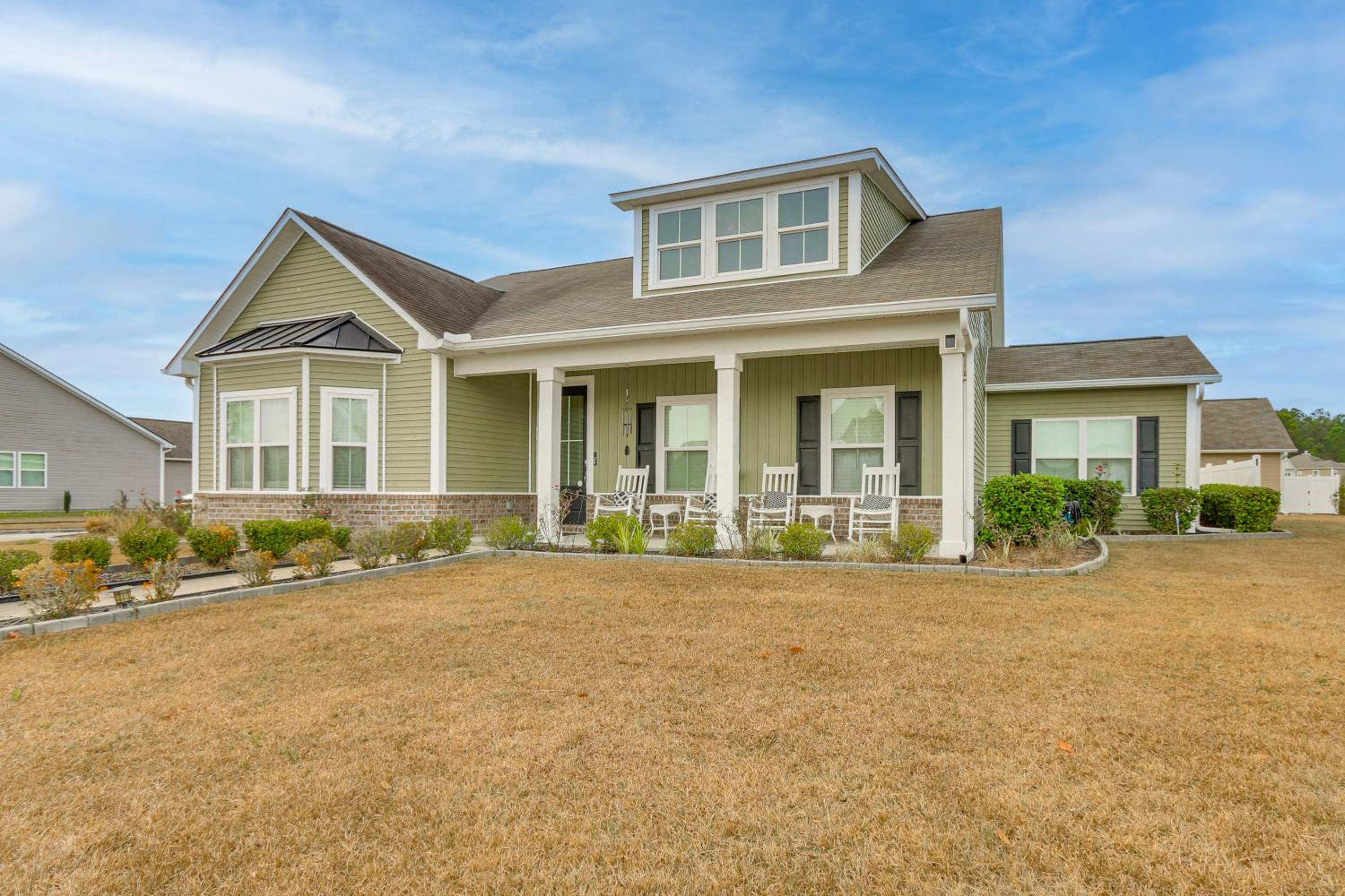 Community Pool! Family-Friendly Savannah Retreat