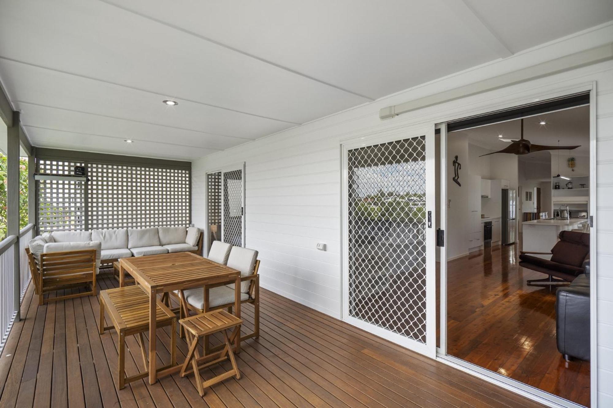 Bright 3-Bed Home in Leafy Annerley