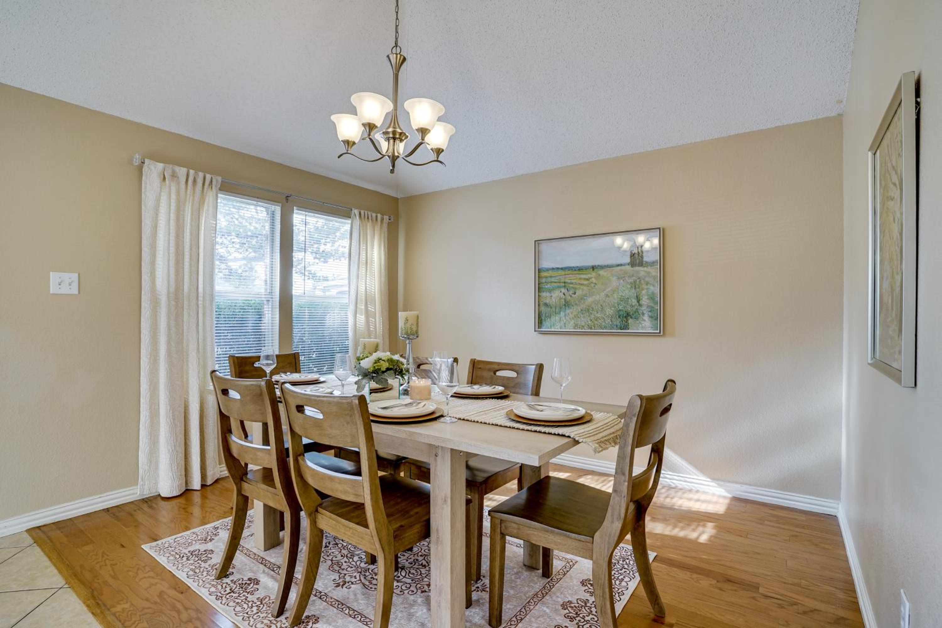 Family Getaway with Fenced Yard in Haltom City!