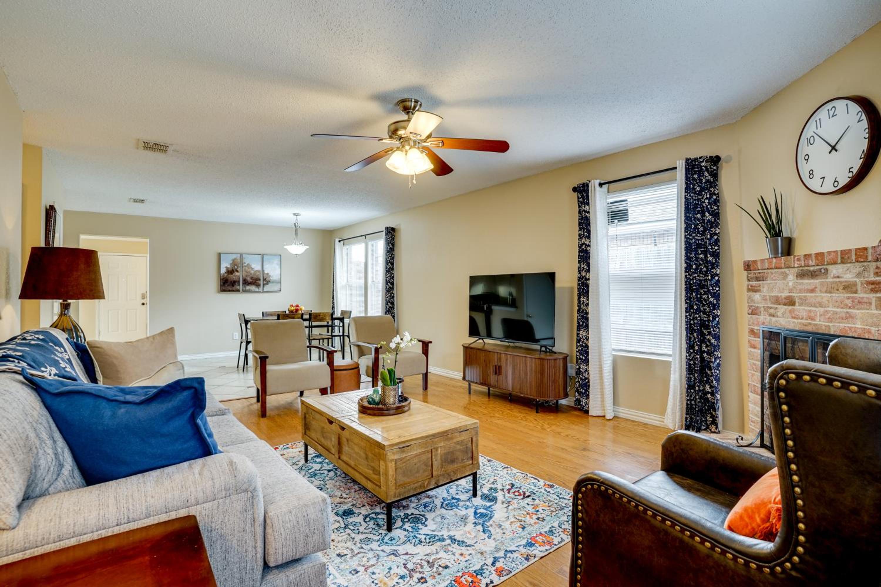 Family Getaway with Fenced Yard in Haltom City!