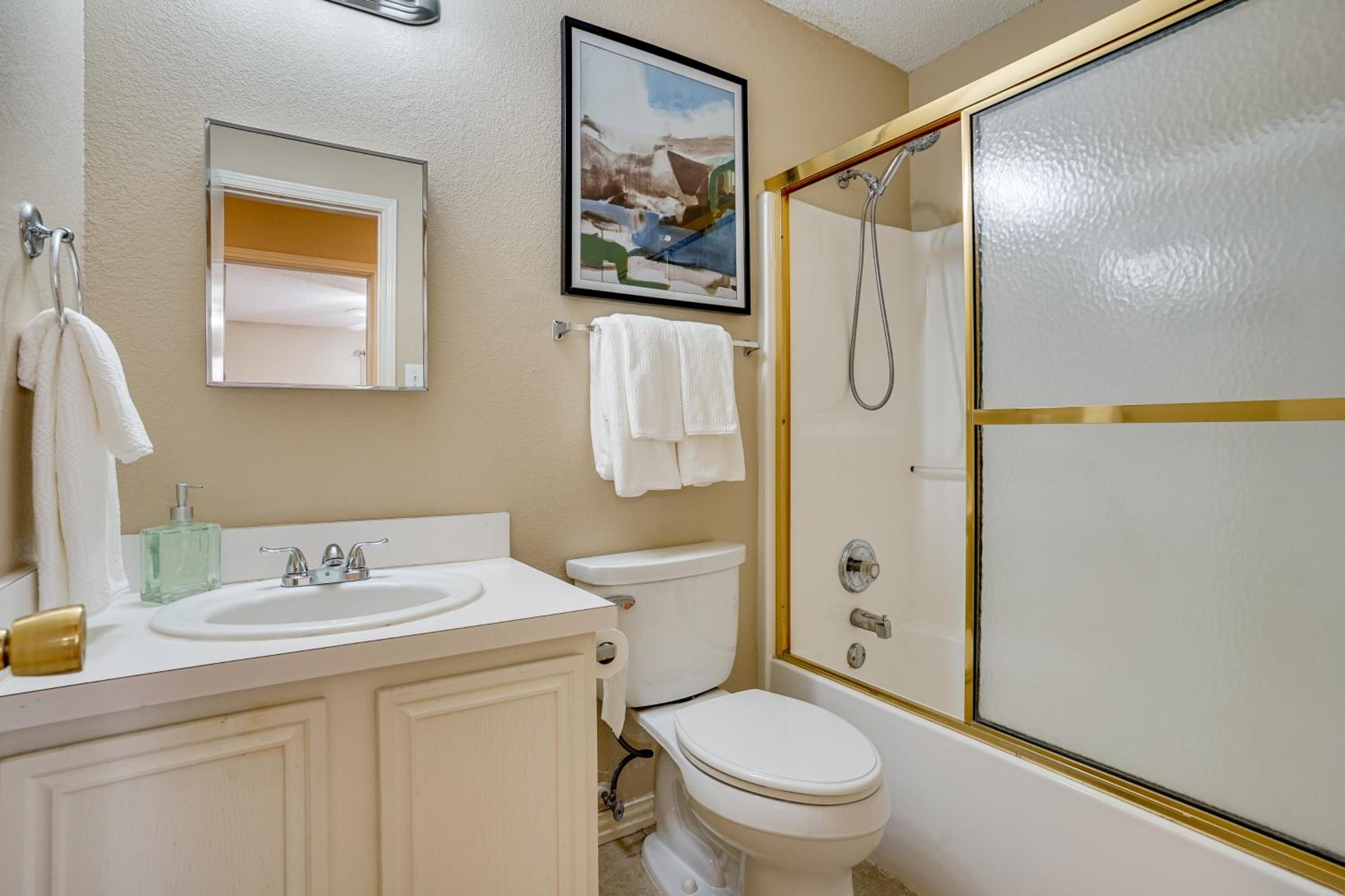 Family Getaway with Fenced Yard in Haltom City!