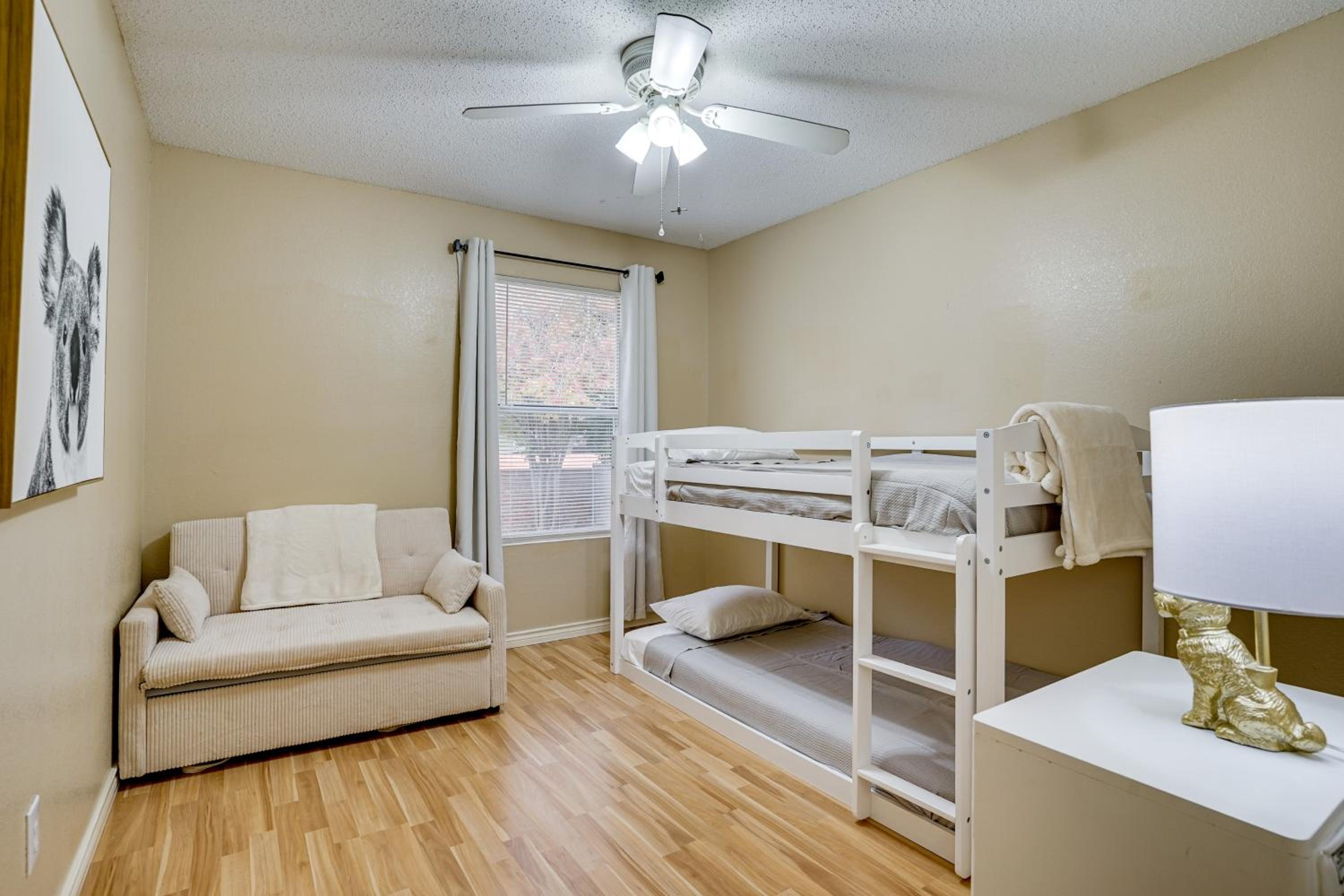 Family Getaway with Fenced Yard in Haltom City!