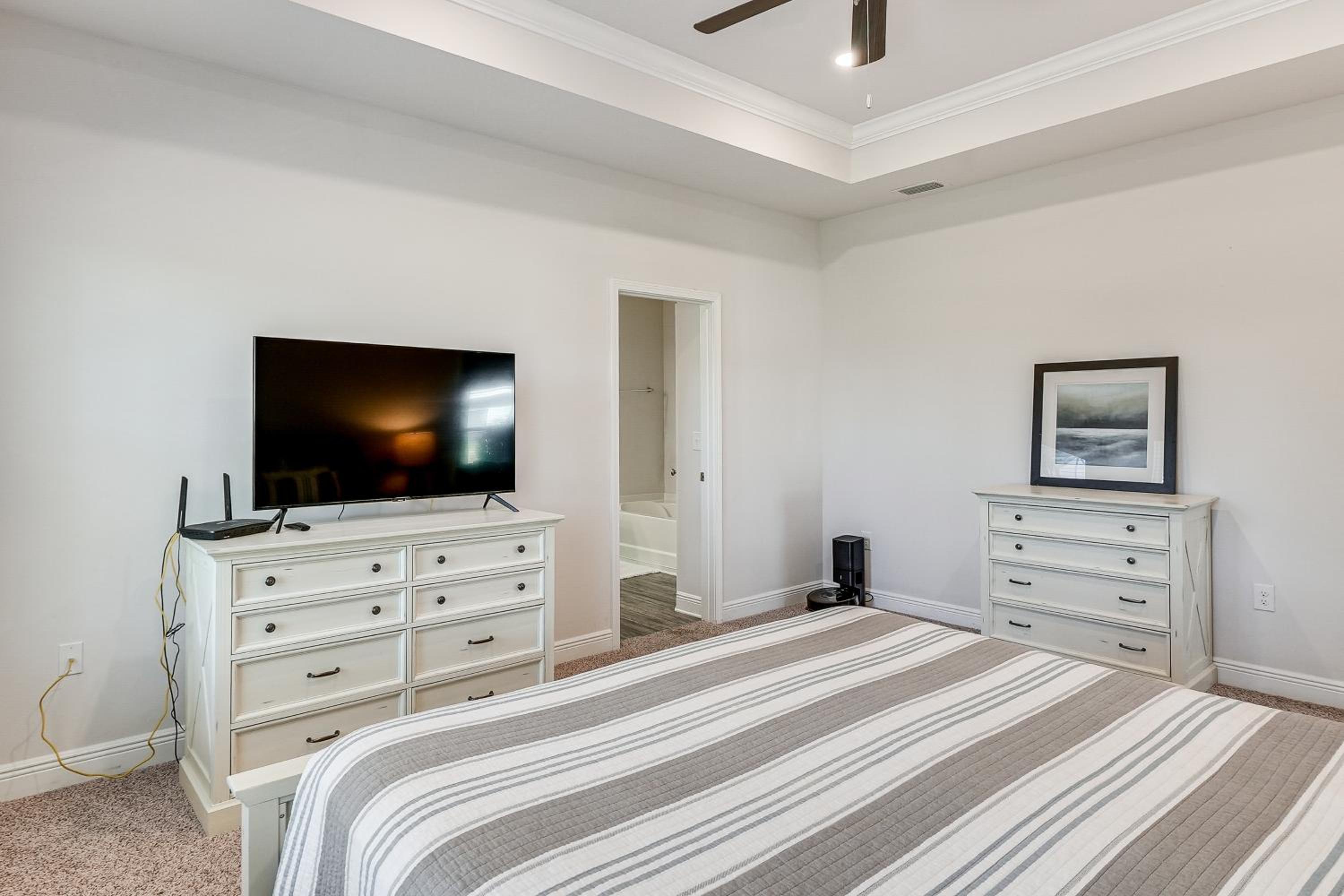 Stroll to Shore Airy Home with Lanai in Port St Joe
