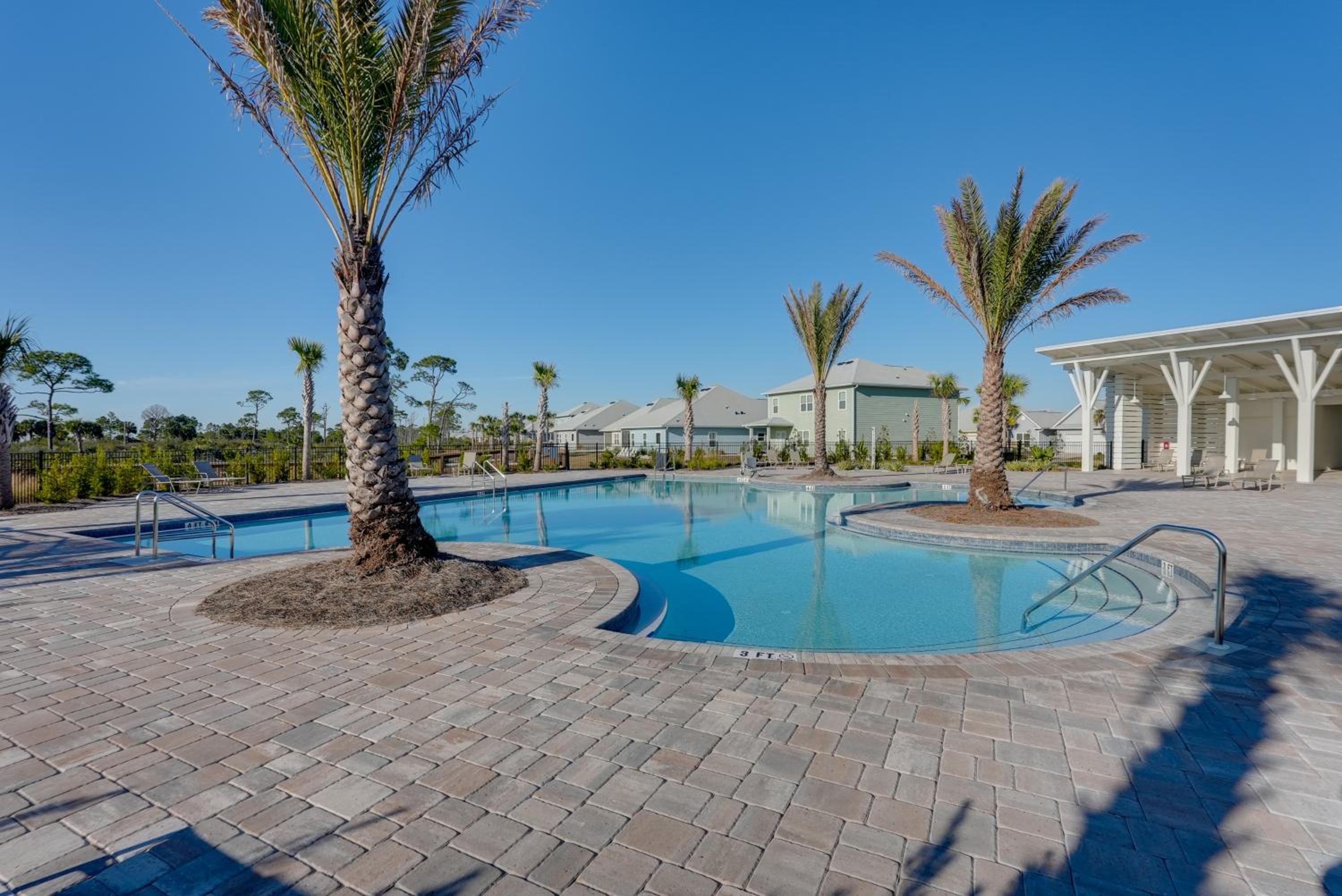 Stroll to Shore Airy Home with Lanai in Port St Joe