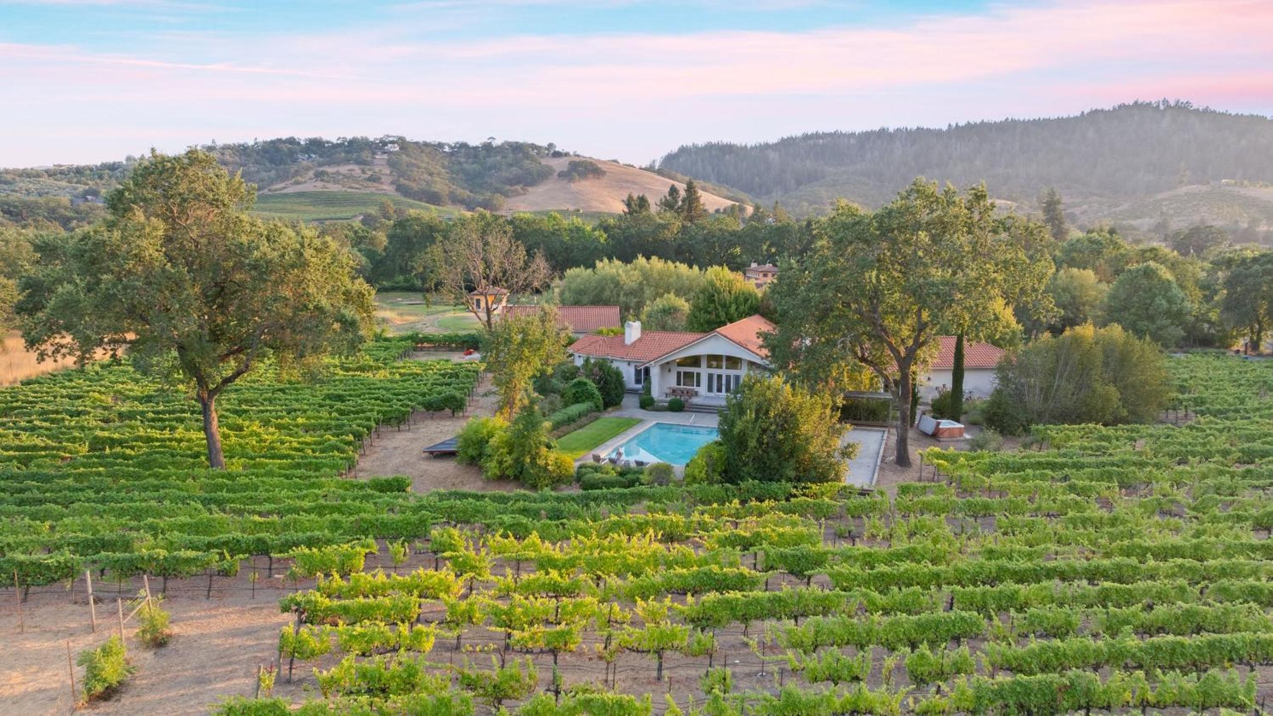 Vineyard Estate w Pool Spa Bocce Ball Mins to Wineries Park Lawndale Manor by AvantStay