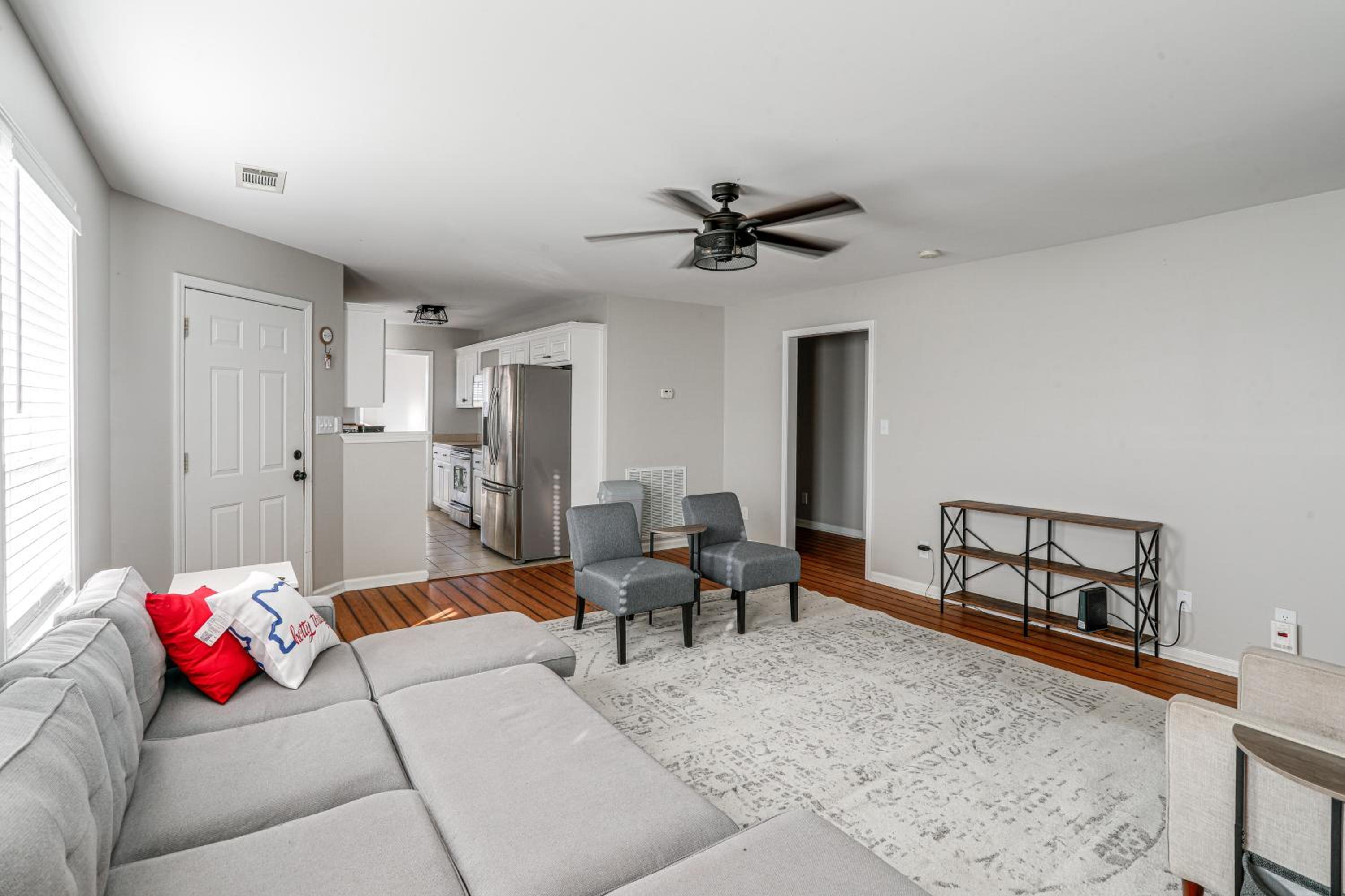 Work, Play and Visit Ole Miss! Cozy Escape Near Town