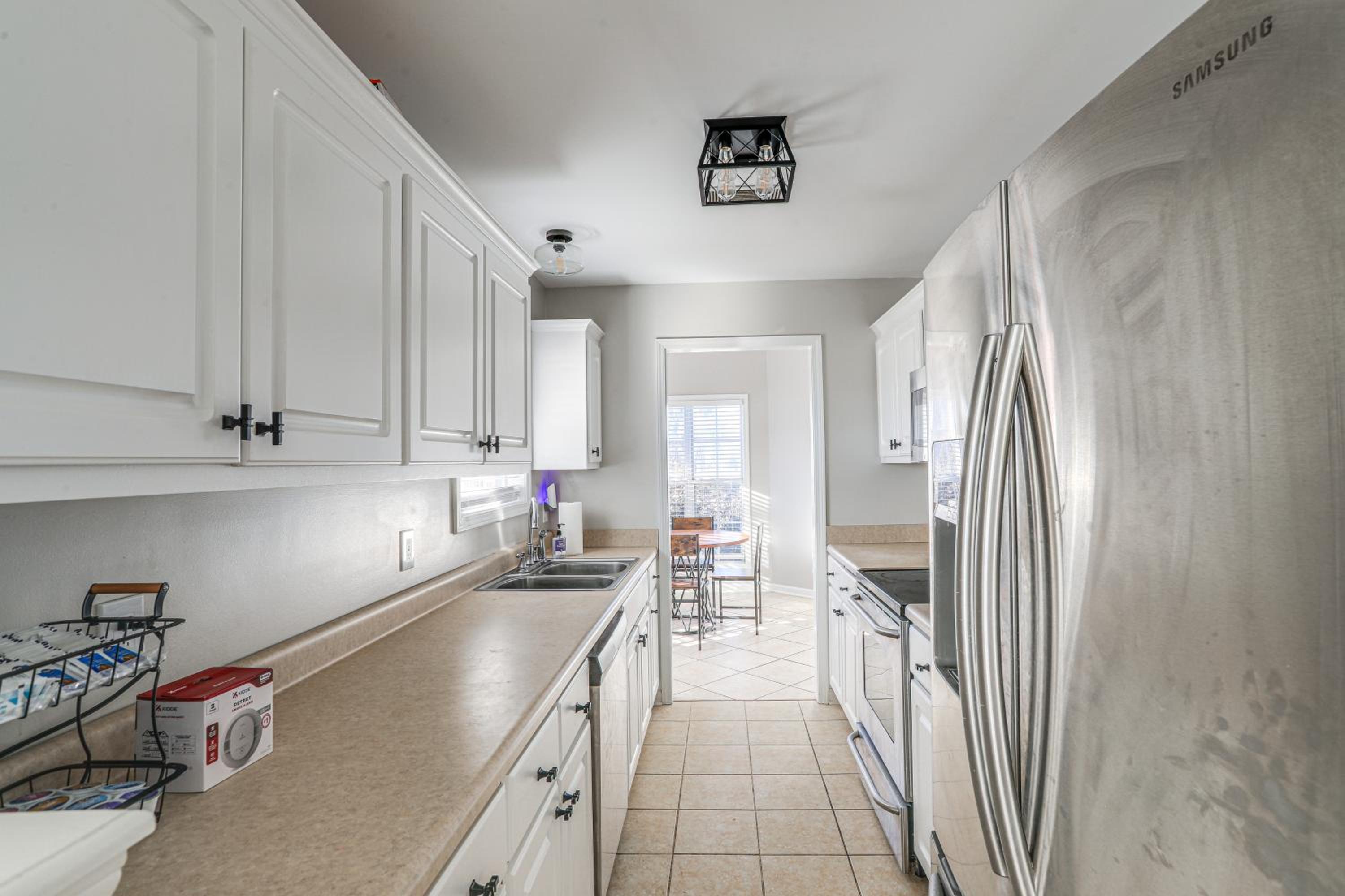 Work, Play and Visit Ole Miss! Cozy Escape Near Town