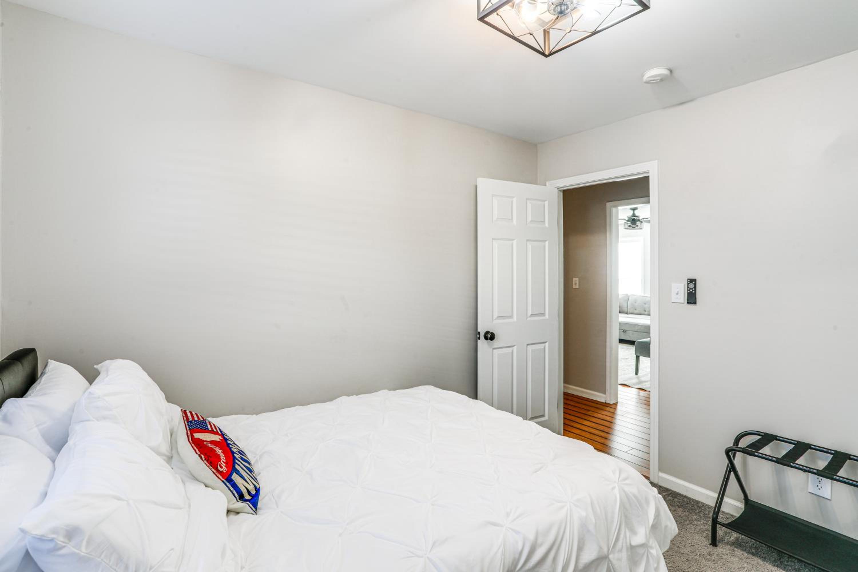 Work, Play and Visit Ole Miss! Cozy Escape Near Town