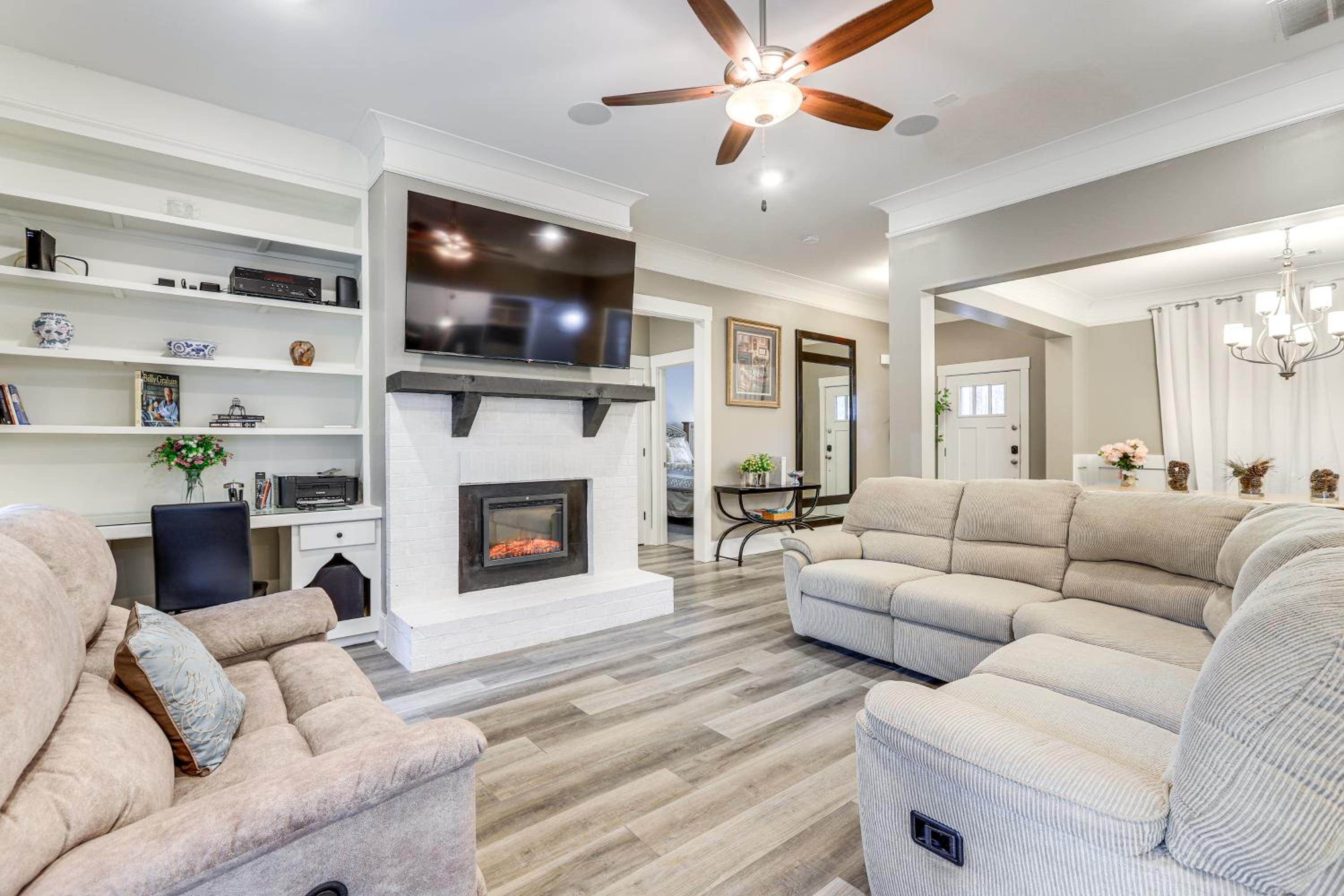 Gather, Play and Unwind! Modern Locust Grove Home