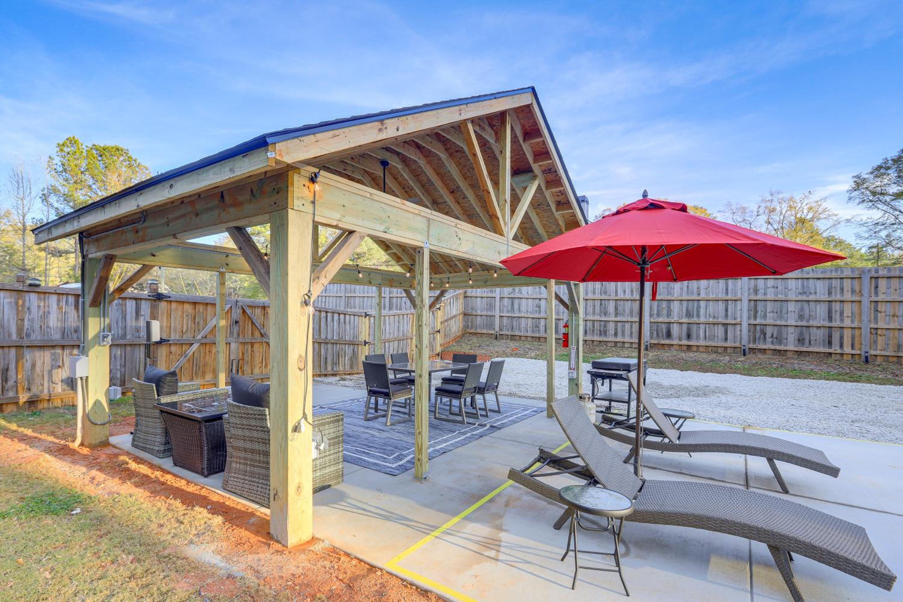 Gather, Play and Unwind! Modern Locust Grove Home