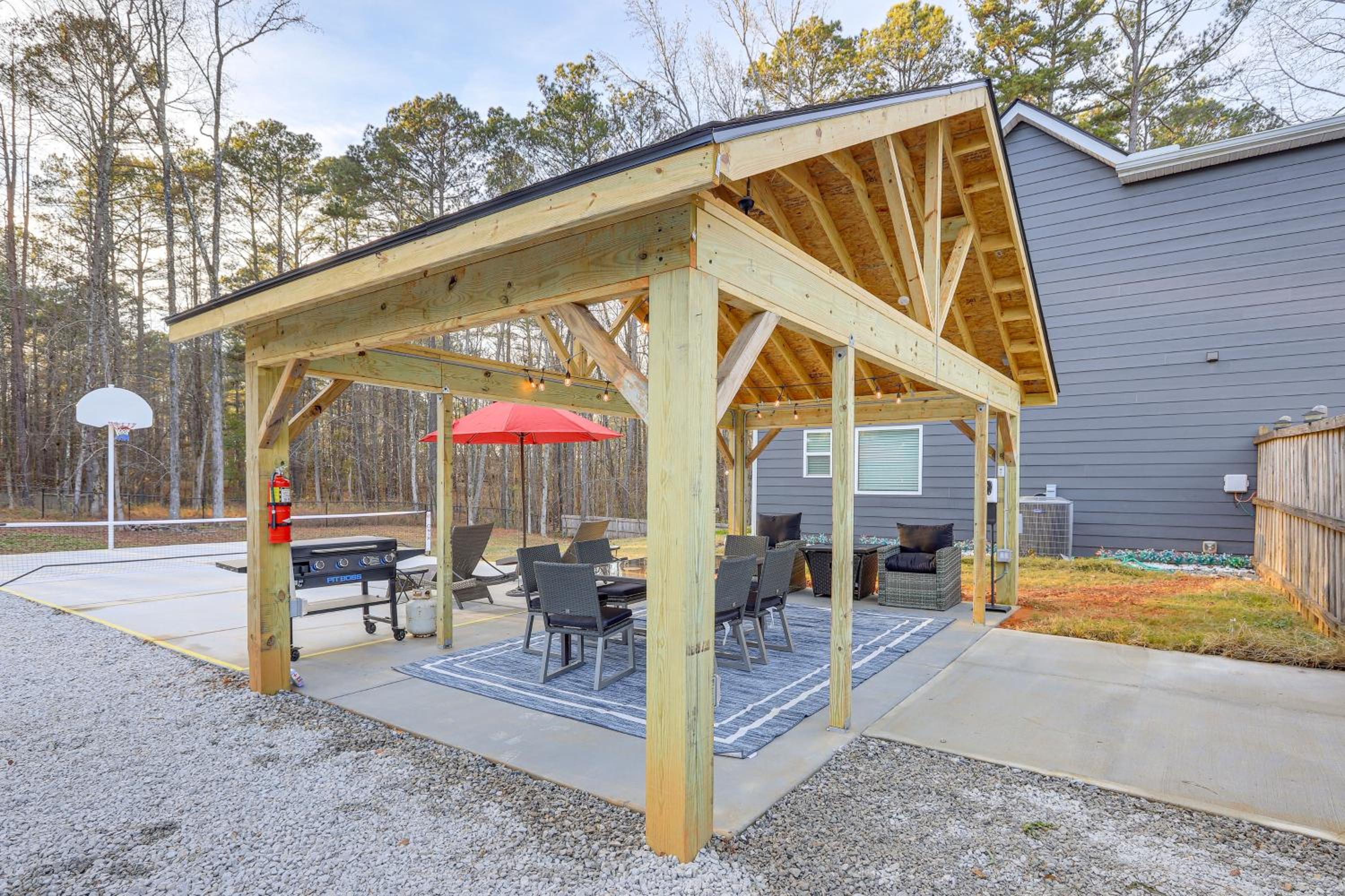 Gather, Play and Unwind! Modern Locust Grove Home