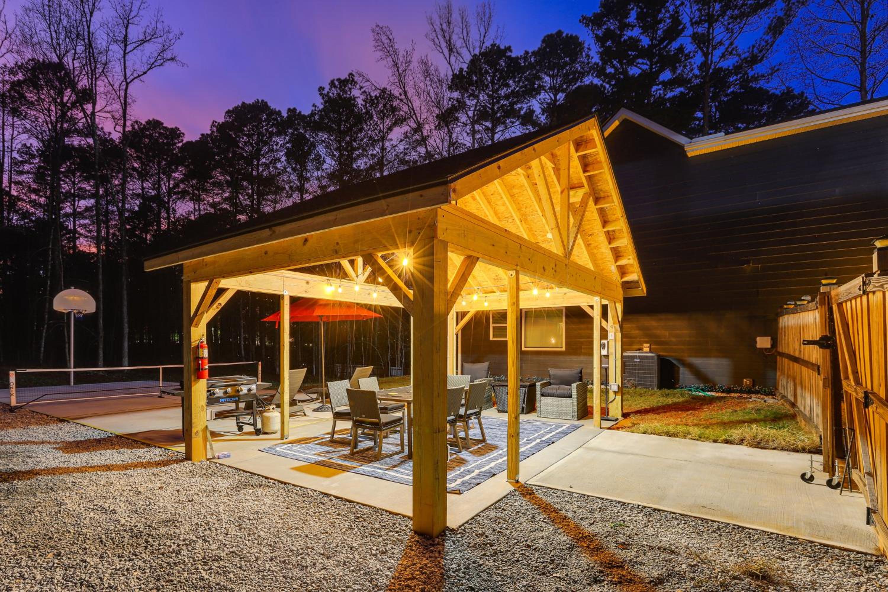 Gather, Play and Unwind! Modern Locust Grove Home