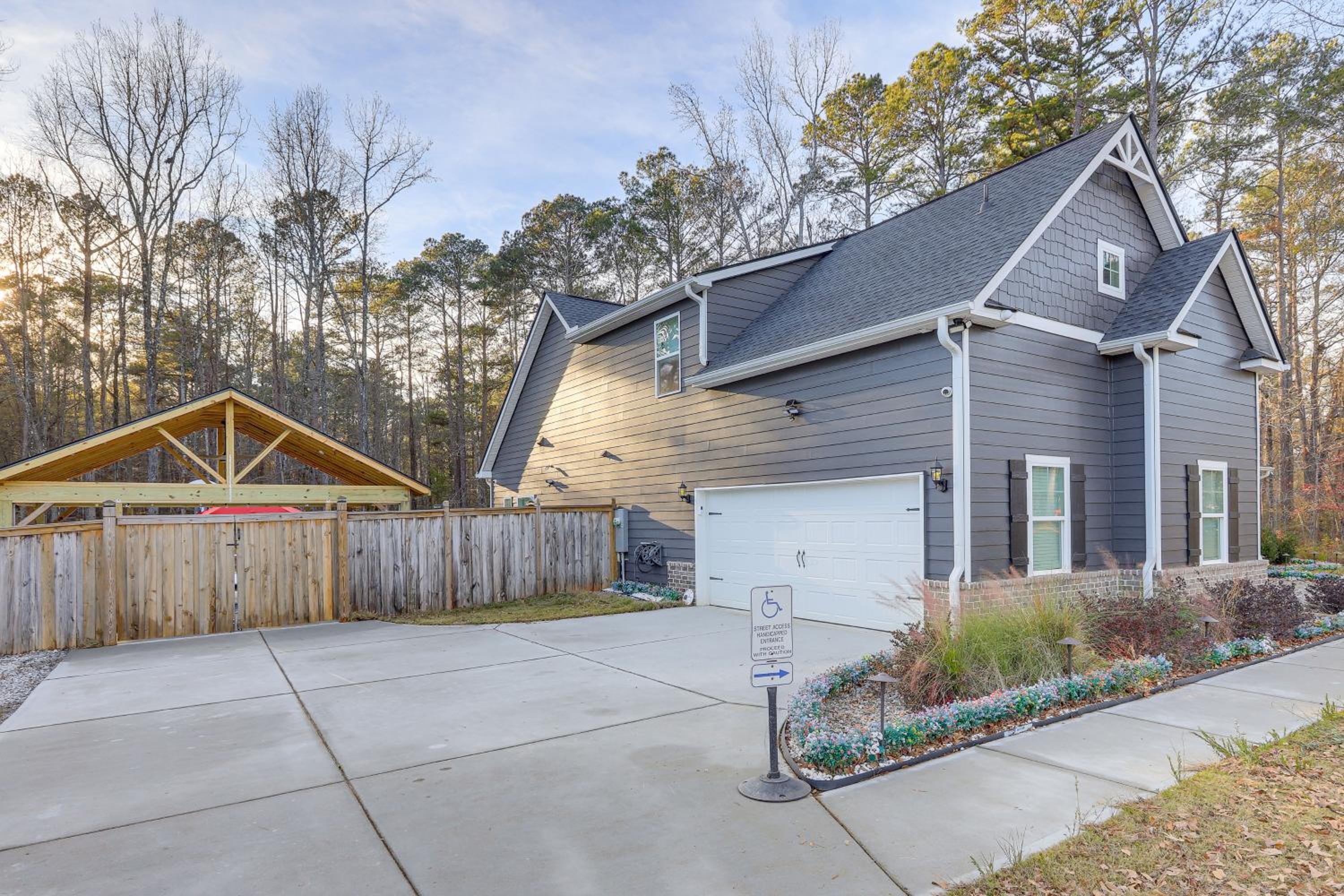 Gather, Play and Unwind! Modern Locust Grove Home
