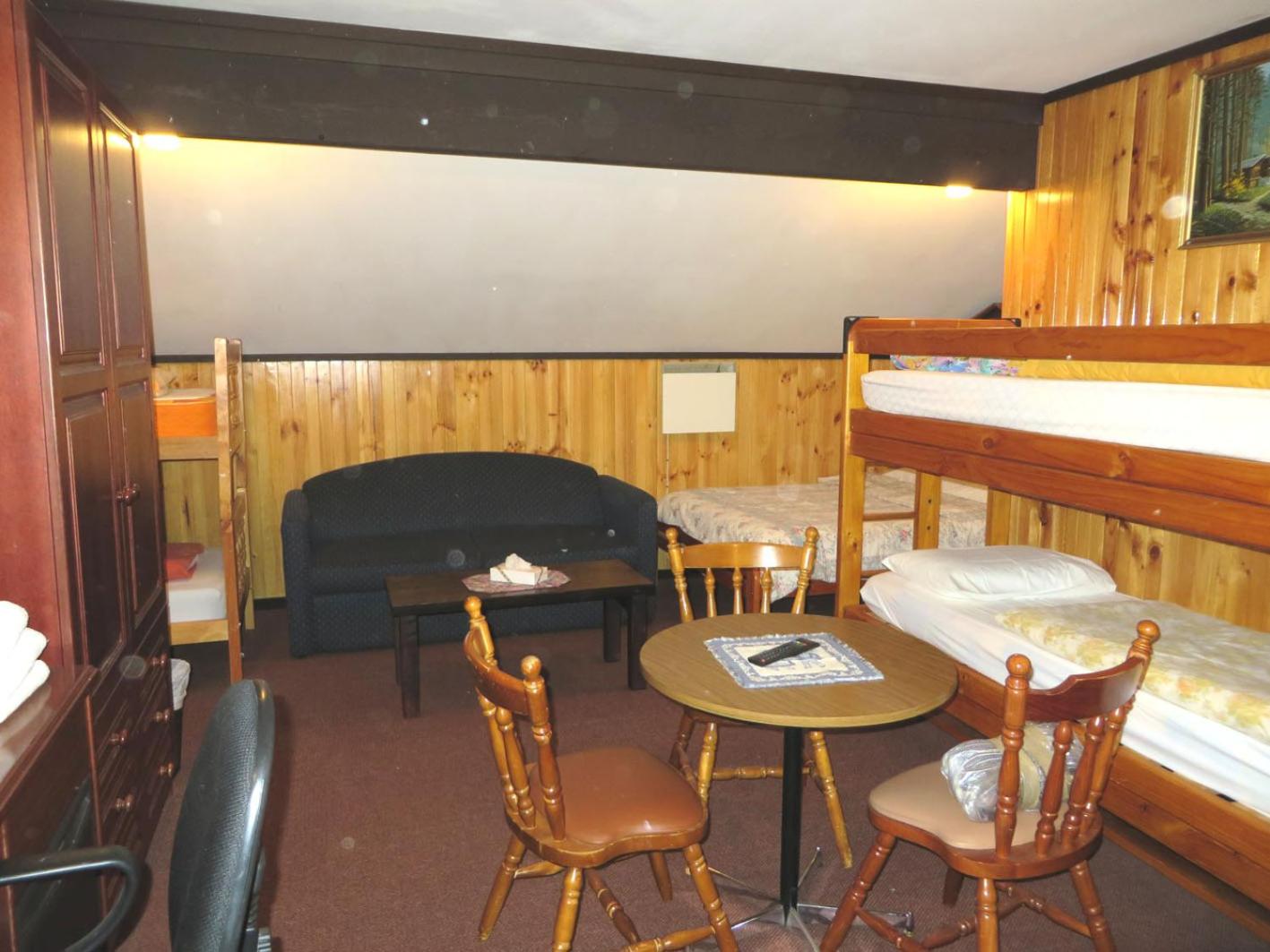 Karelia Alpine Lodge