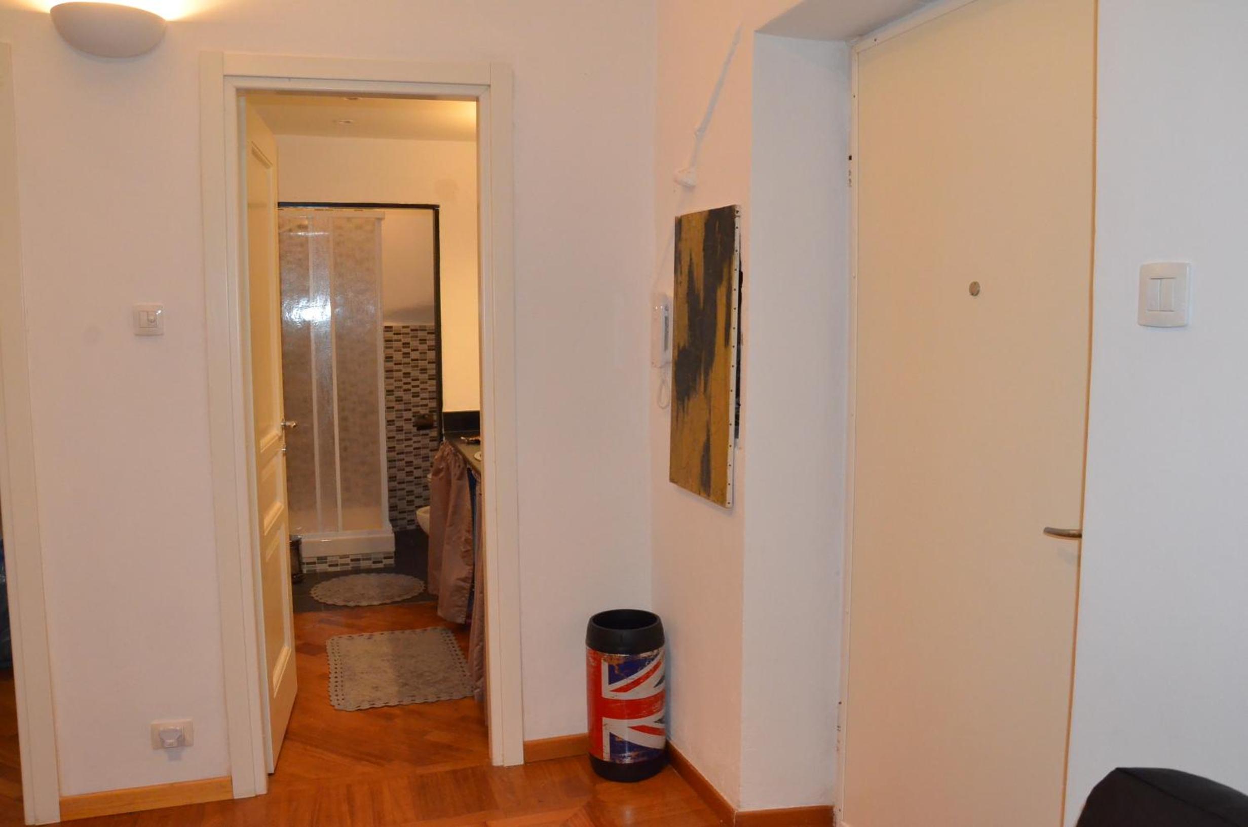 Photo 32