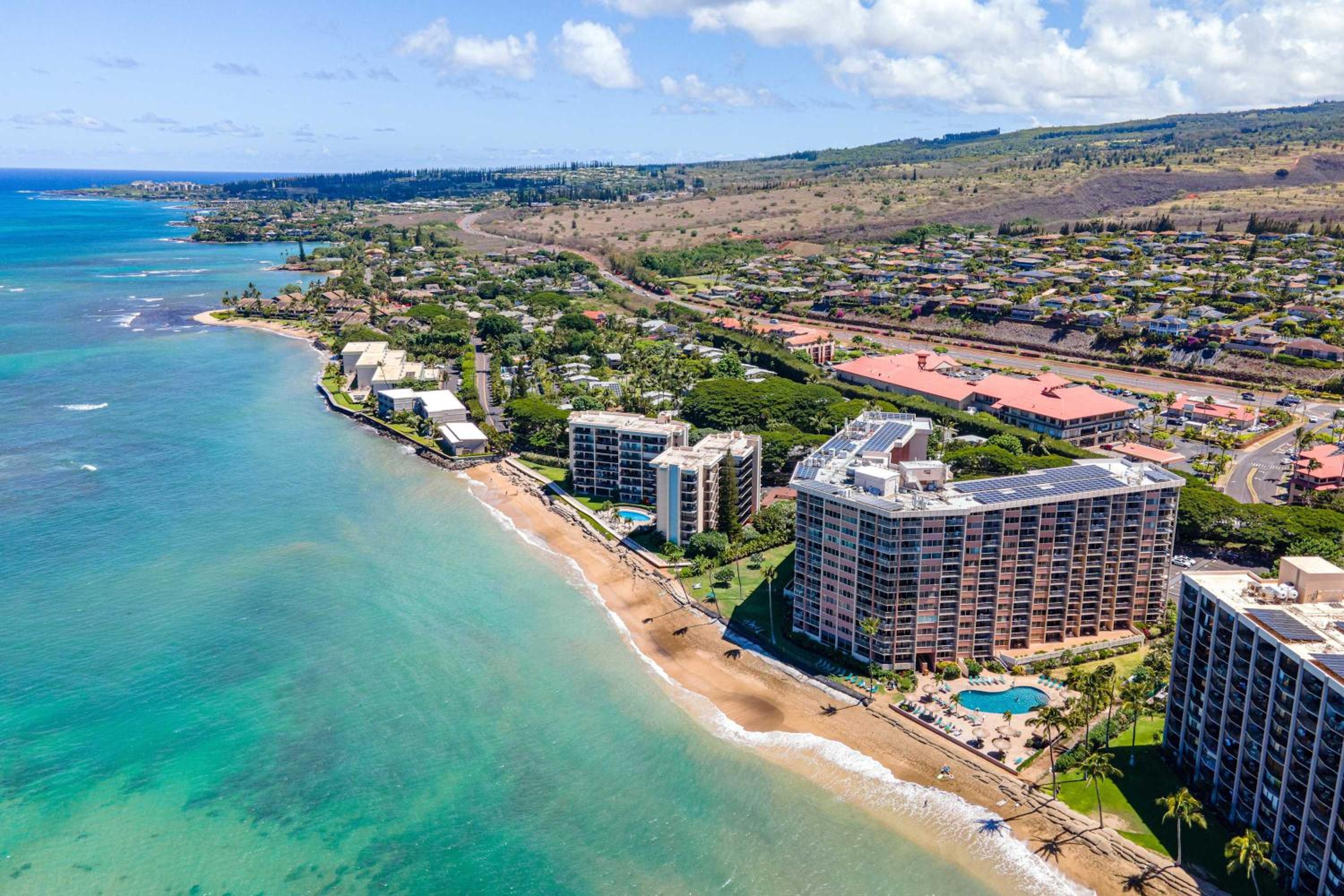 2 Kings Top Floor Oceanfront Big Lanai Views from the Top
