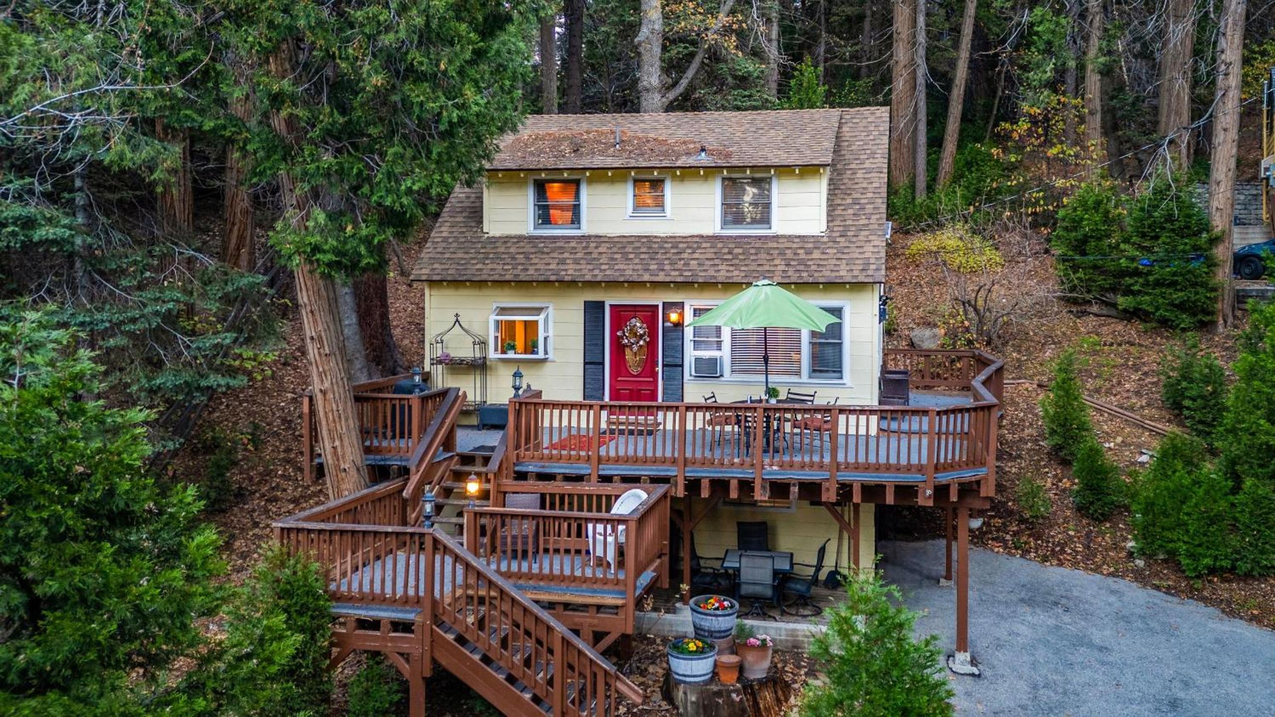 Minutes to Lake Arrowhead Village Cozy Secluded Cedar Cove by AvantStay
