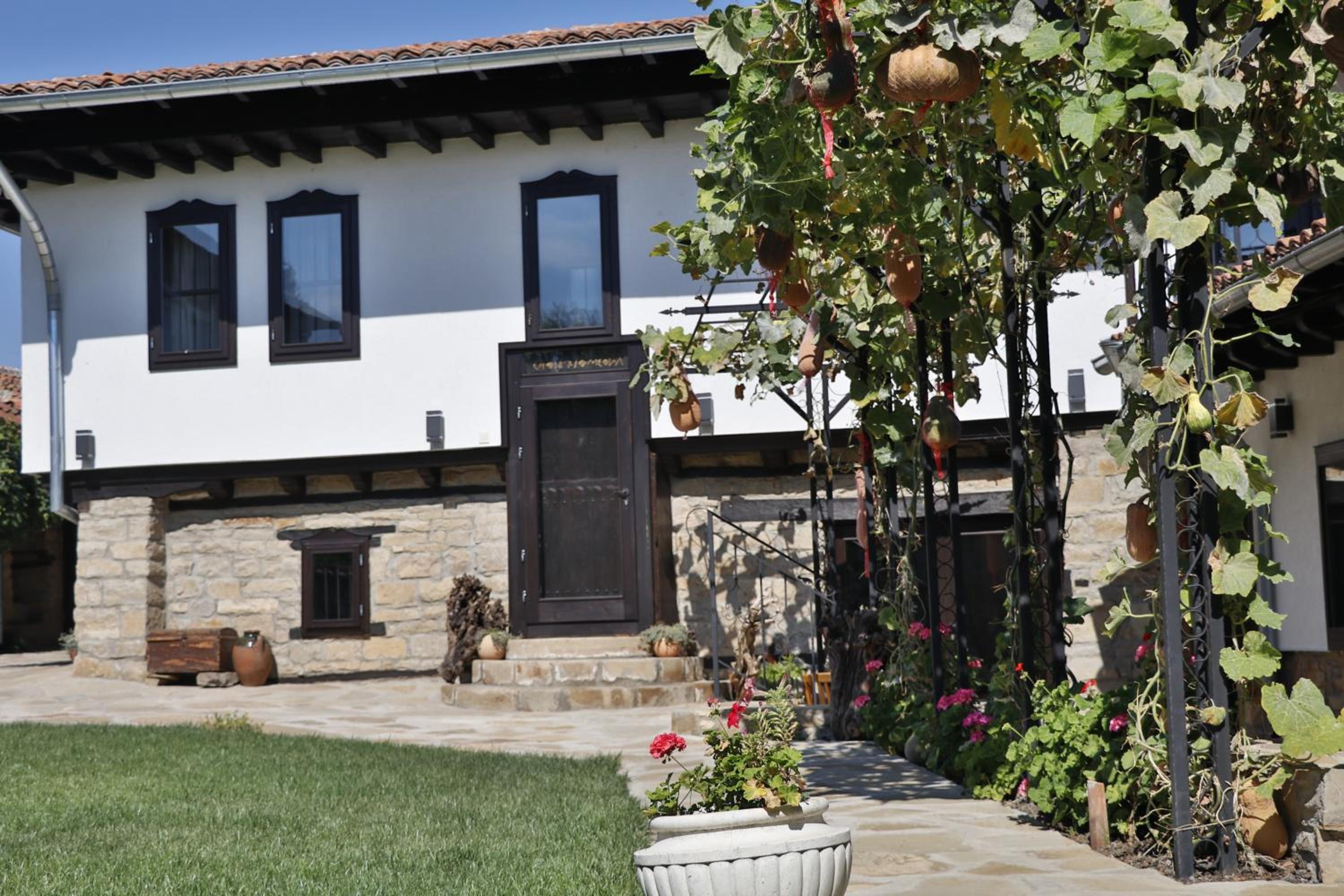 Guest House Epochs since 1871