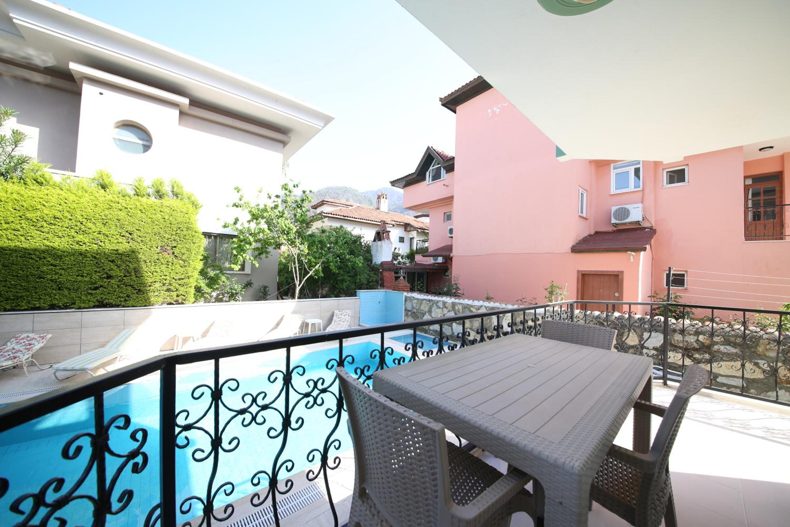 River Suite Apartments Icmeler