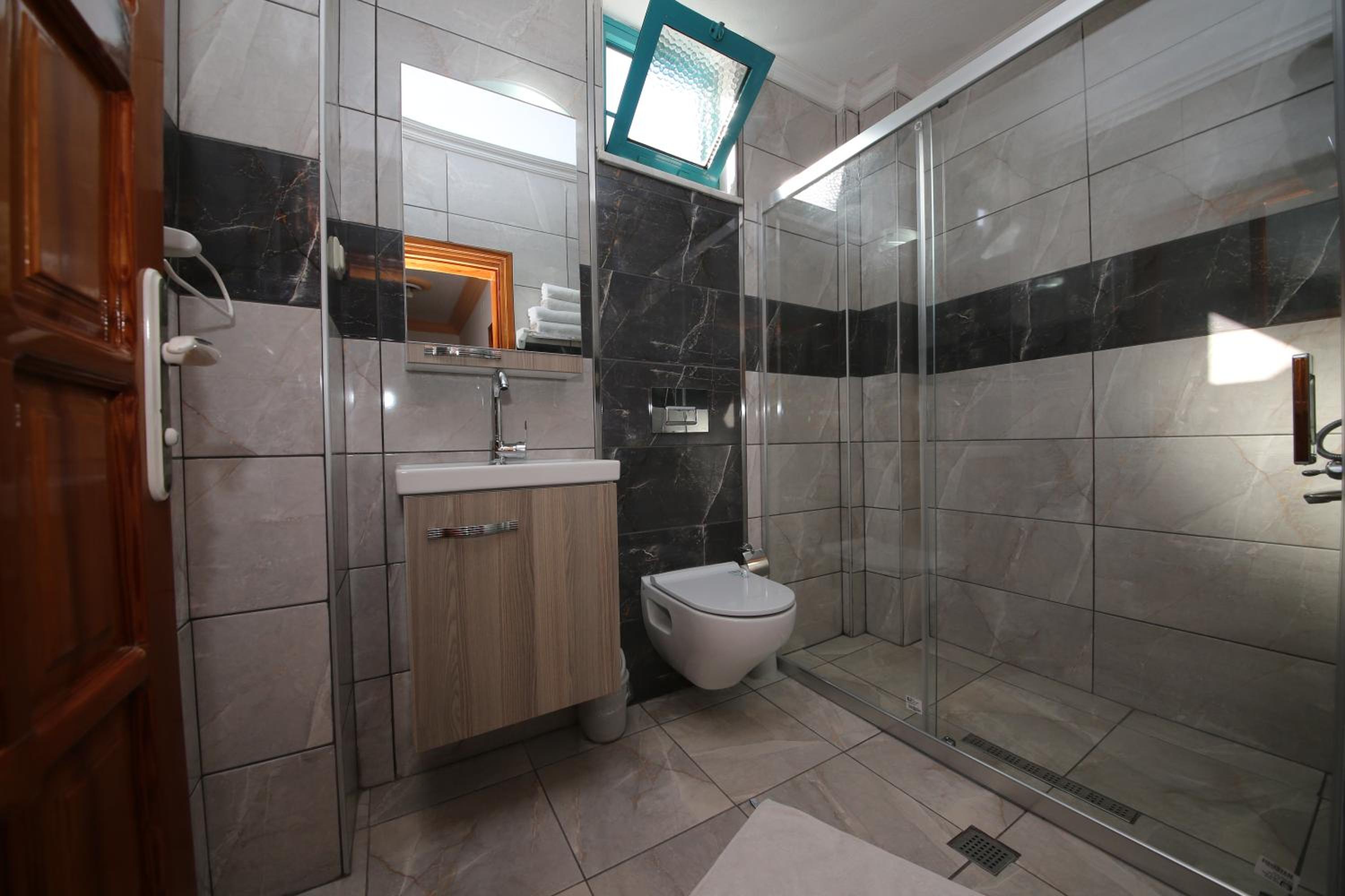 River Suite Apartments Icmeler