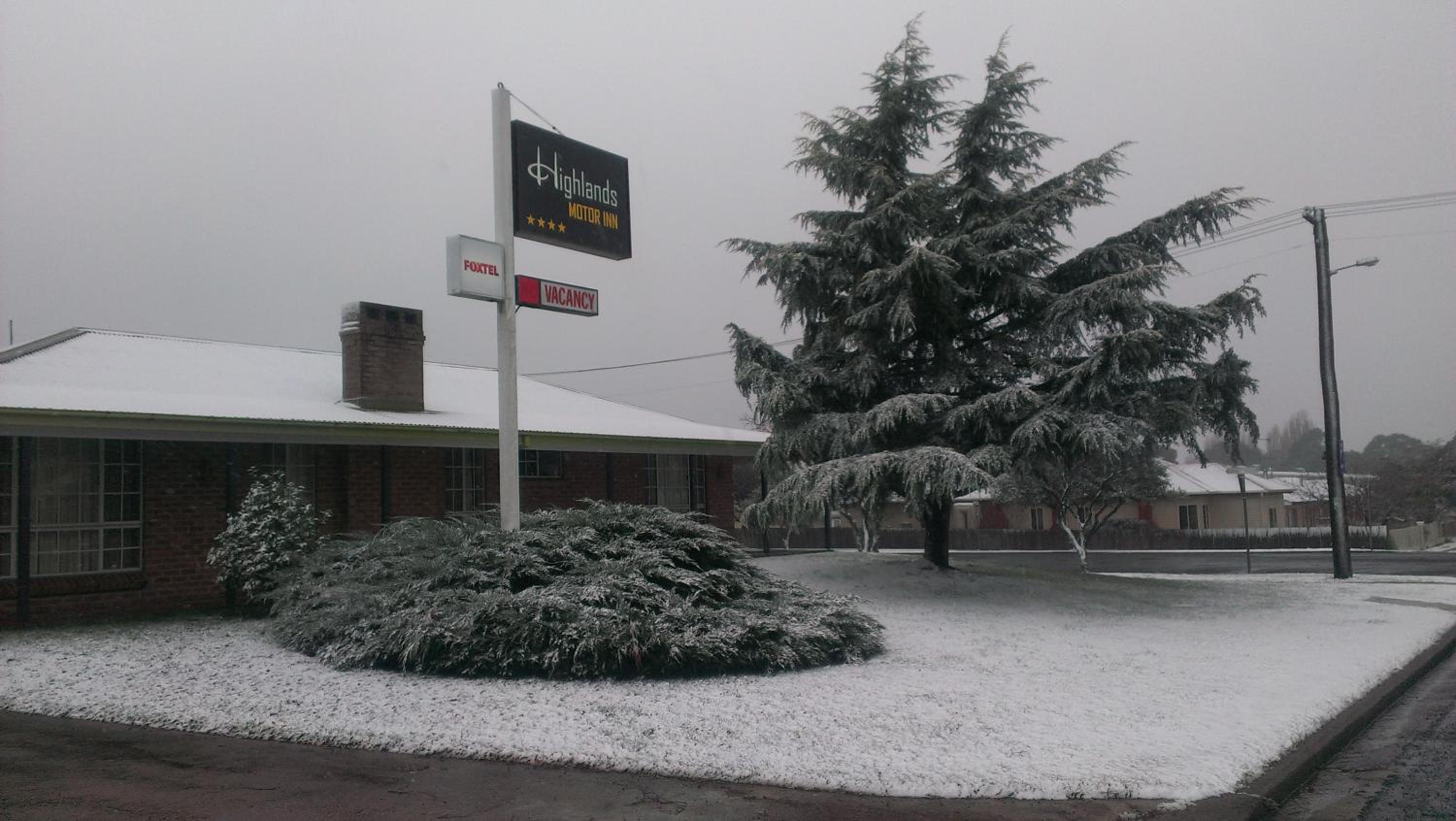 Highlands Motor Inn