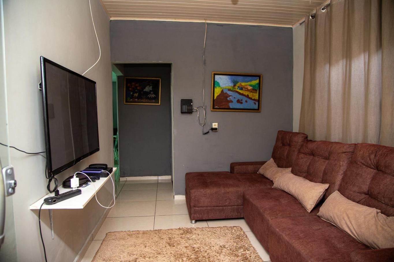 Casa com Piscina e Churrasqueira no Parque Cuiaba