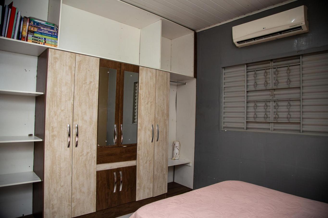 Casa com Piscina e Churrasqueira no Parque Cuiaba