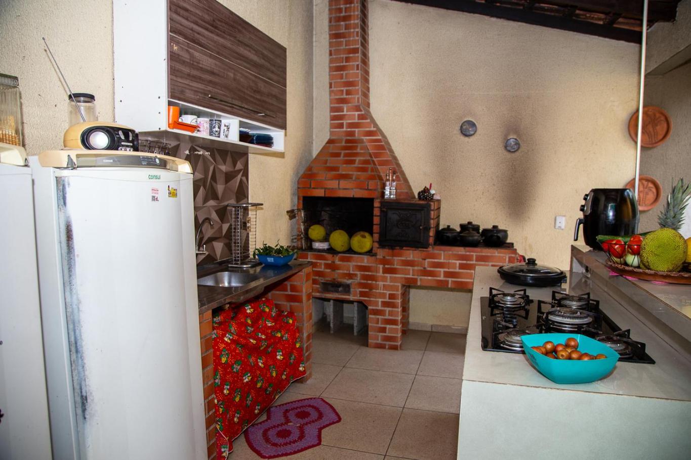 Casa com Piscina e Churrasqueira no Parque Cuiaba