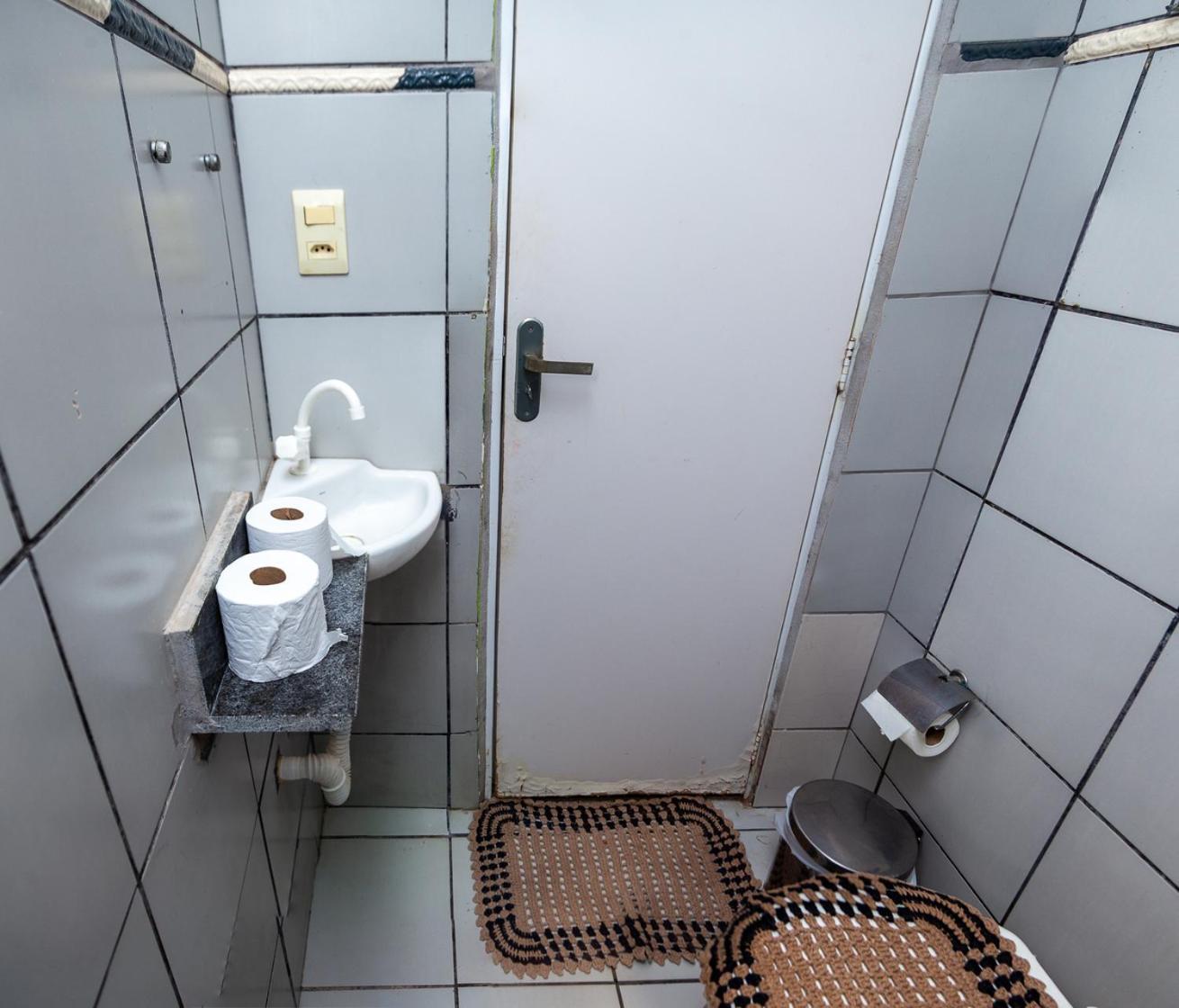 Casa com Piscina e Churrasqueira no Parque Cuiaba