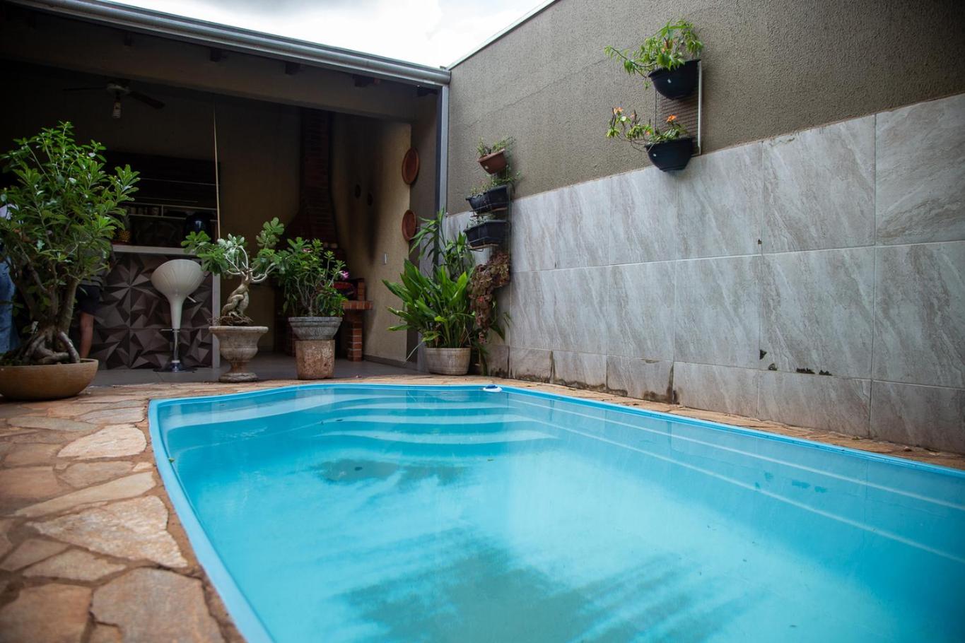 Casa com Piscina e Churrasqueira no Parque Cuiaba
