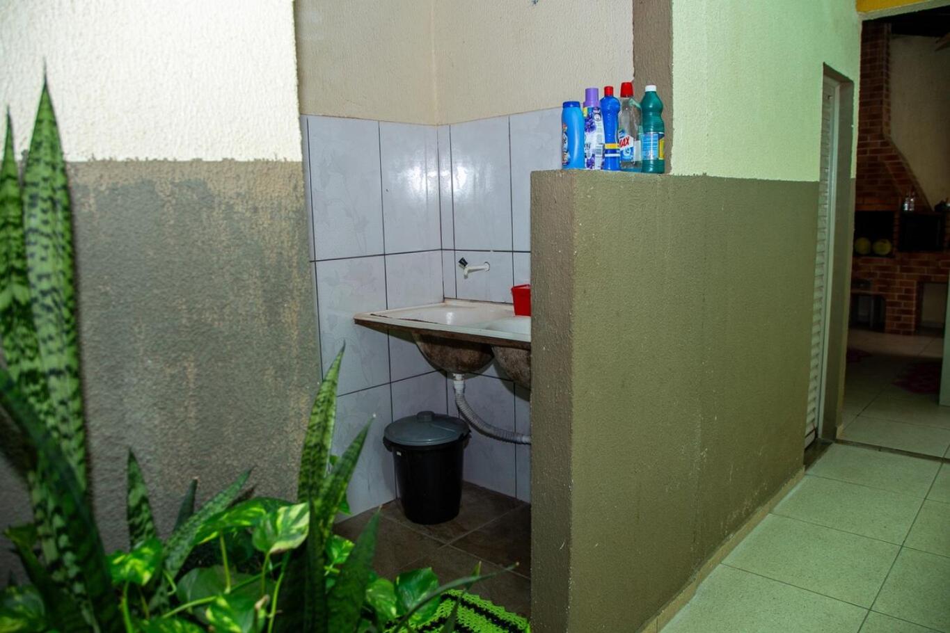 Casa com Piscina e Churrasqueira no Parque Cuiaba