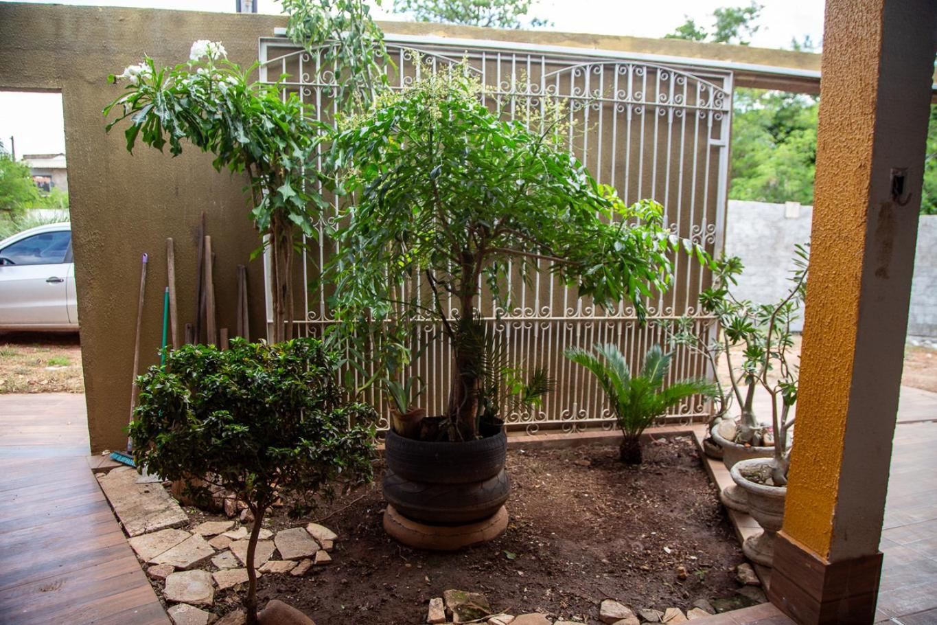 Casa com Piscina e Churrasqueira no Parque Cuiaba