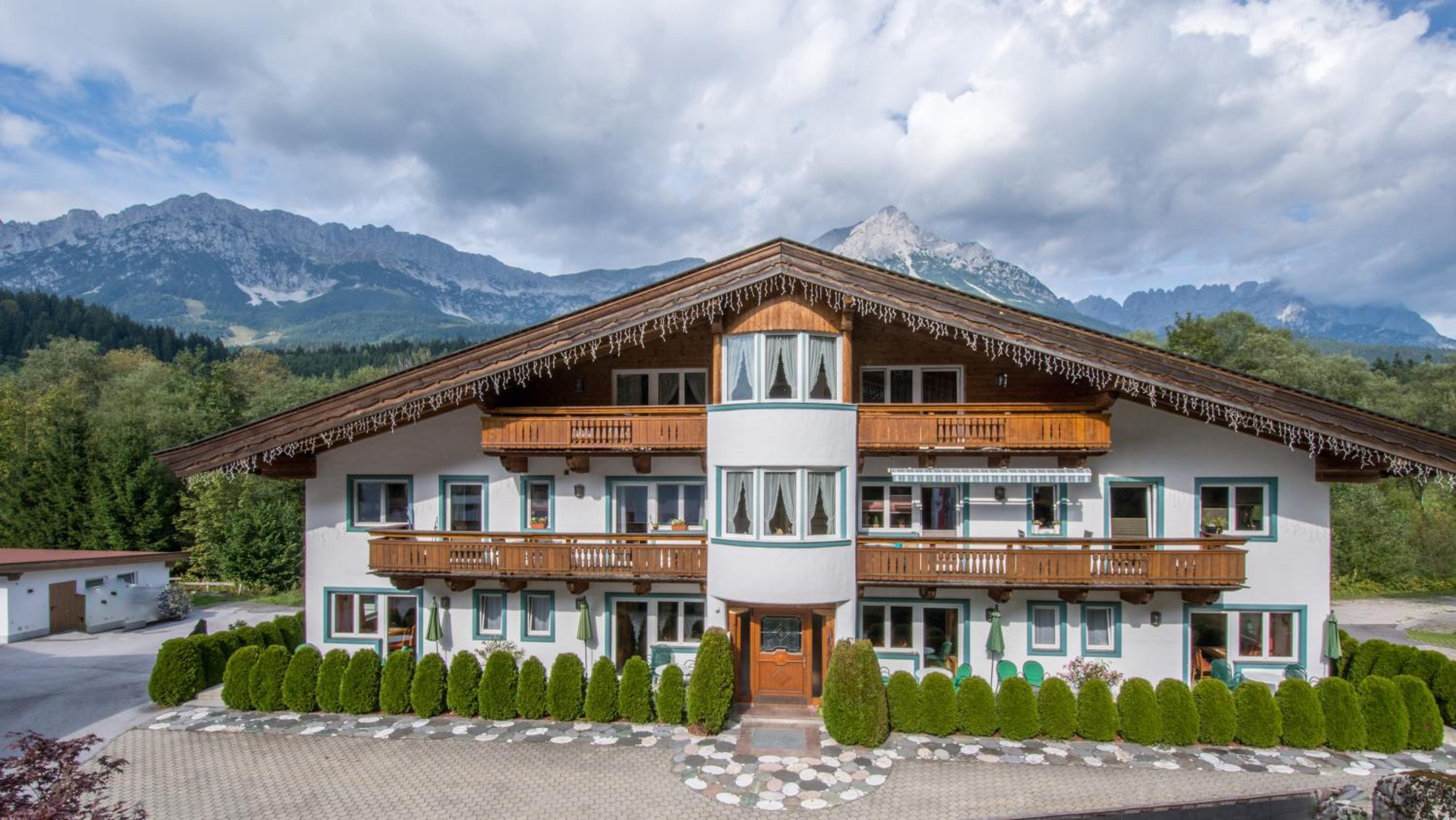 Apartments Scheffau