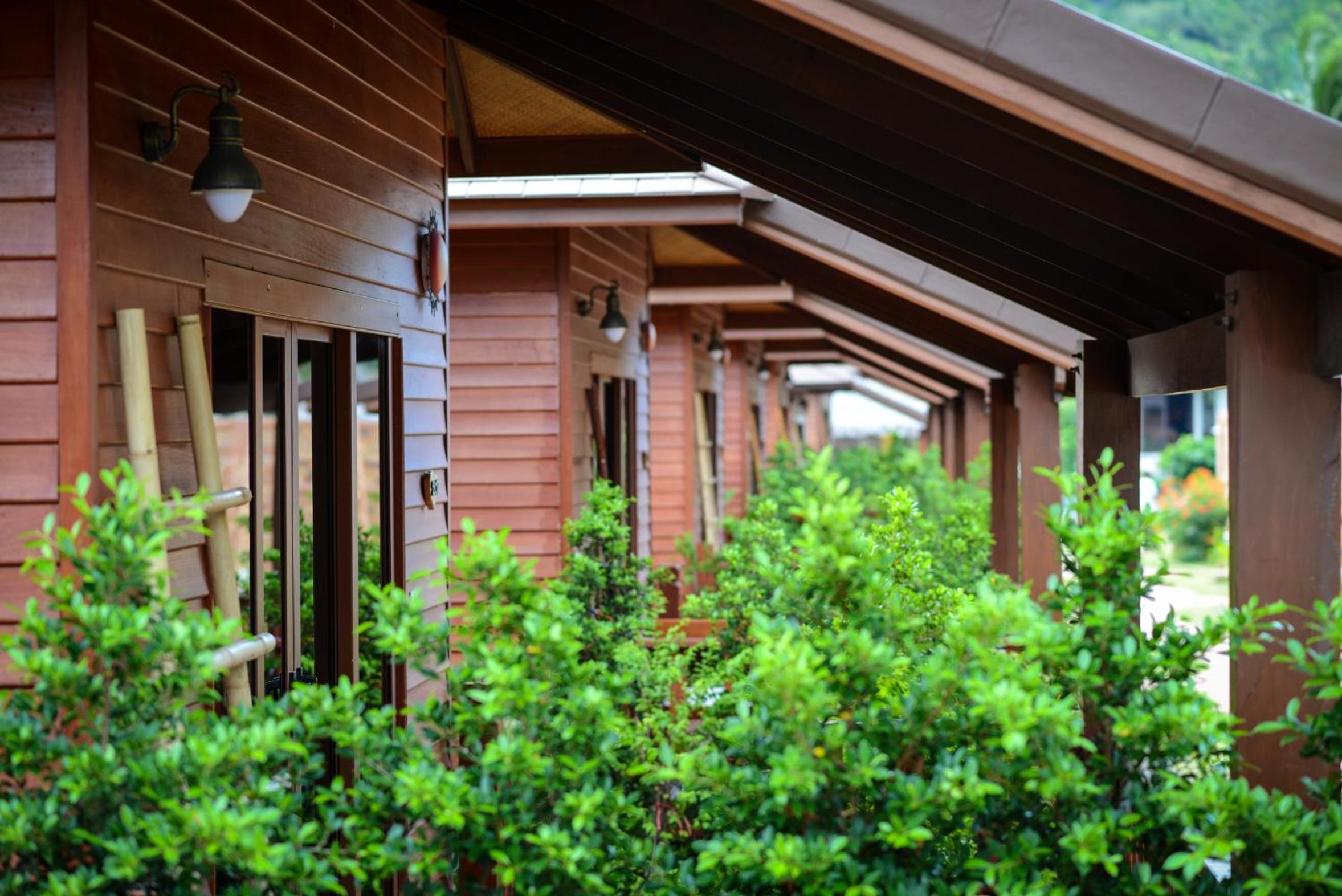 PingChan Koh Phangan Beachfront Resort