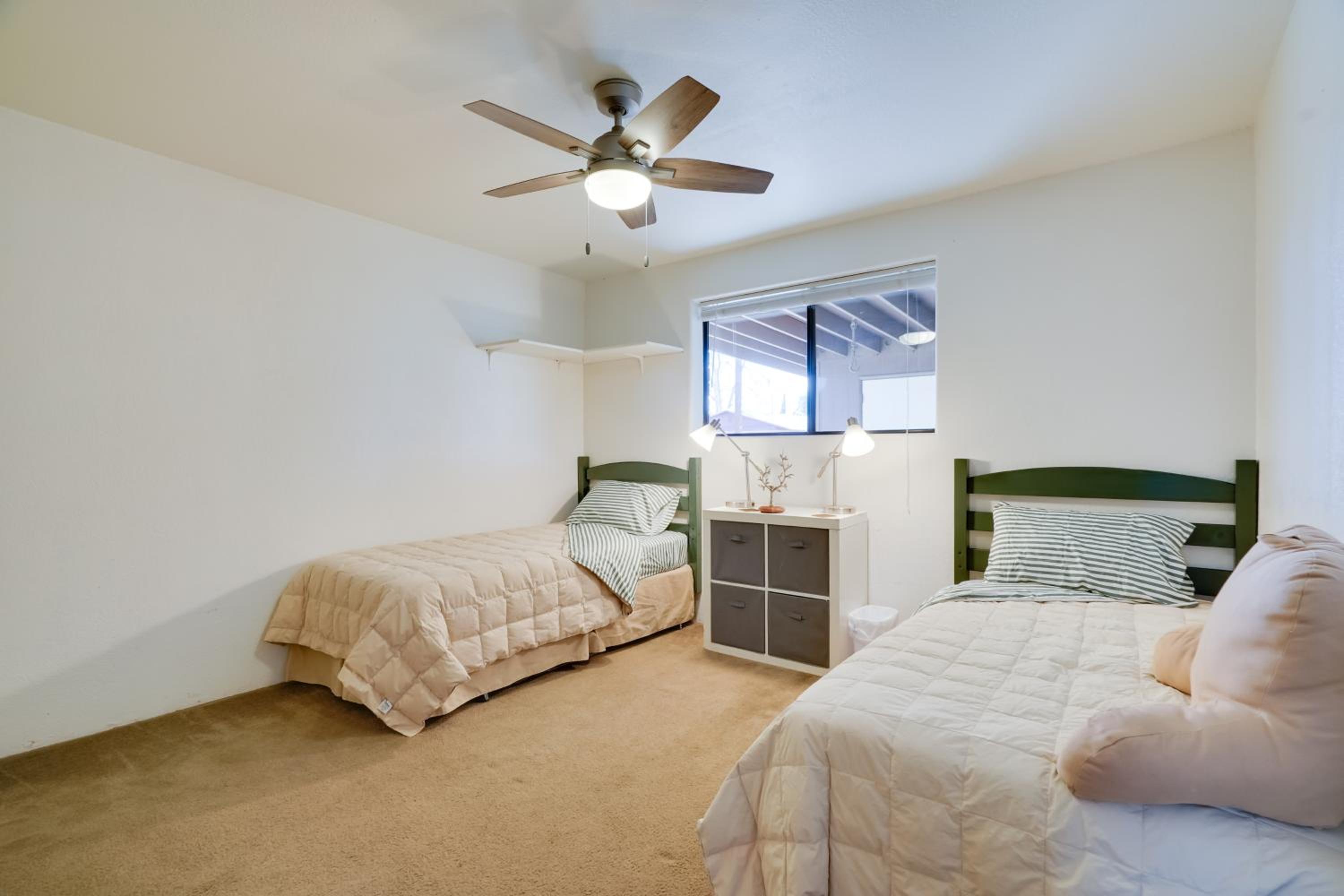Pet-Friendly Yard! Family Home 6 Mi to Dtwn Tucson