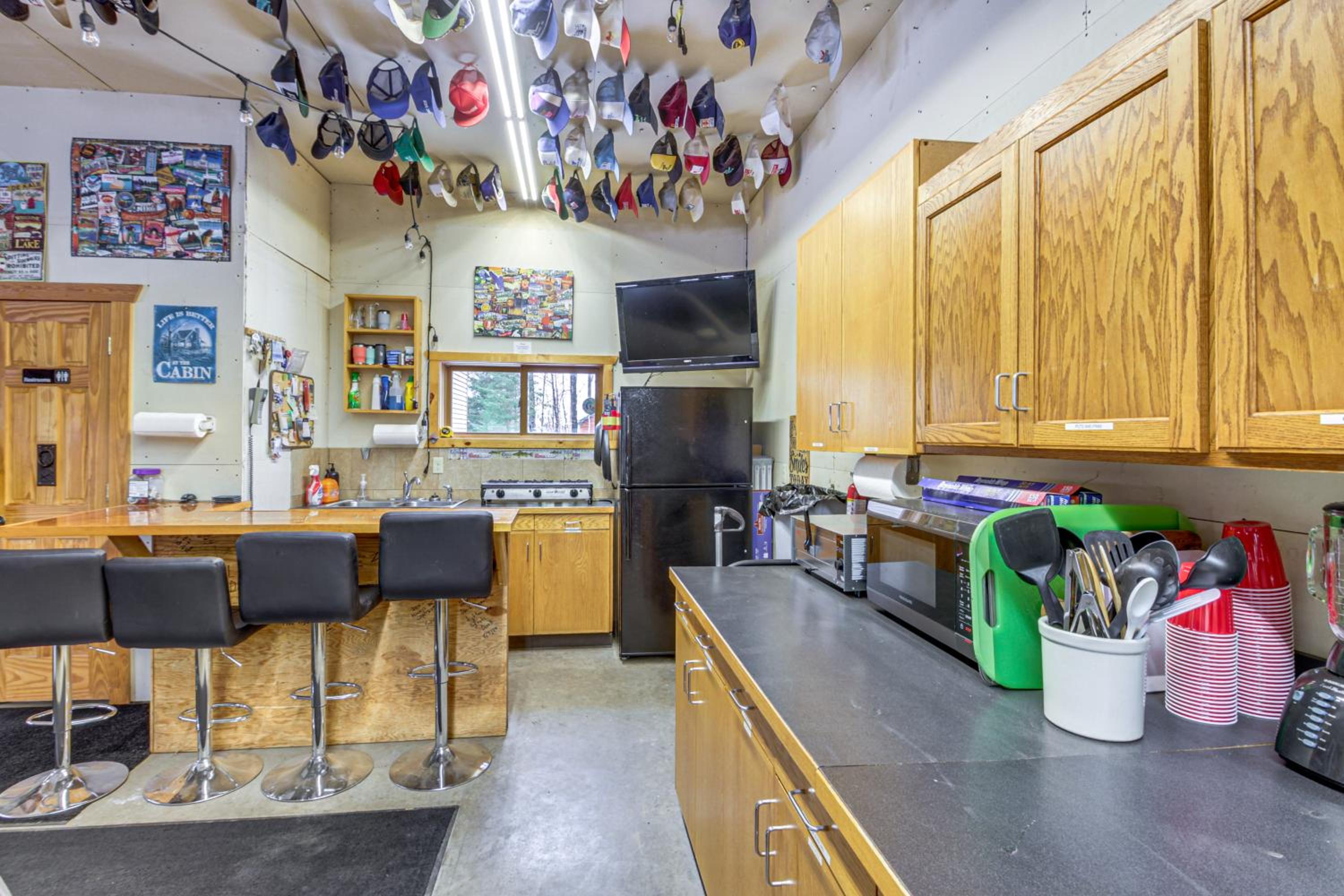 Families Welcome! Lakefront Gem with Dock in Aitkin