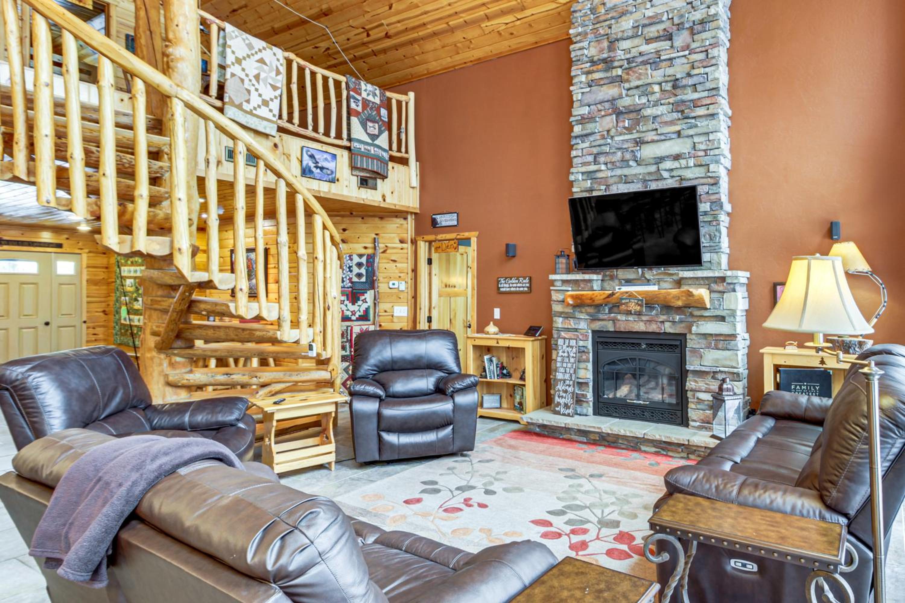 Families Welcome! Lakefront Gem with Dock in Aitkin