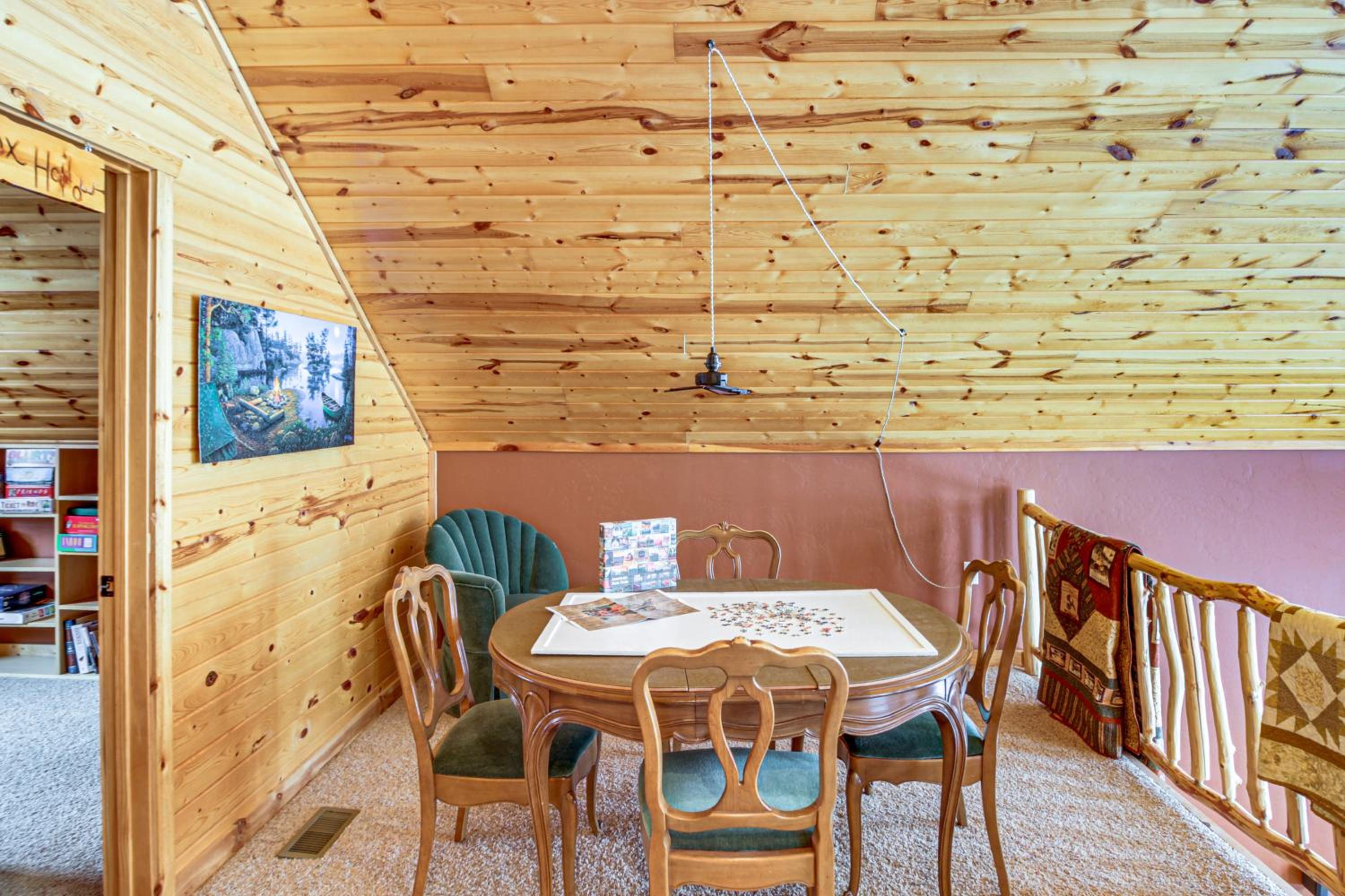 Families Welcome! Lakefront Gem with Dock in Aitkin