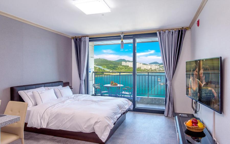 Onda D'oro Hostel