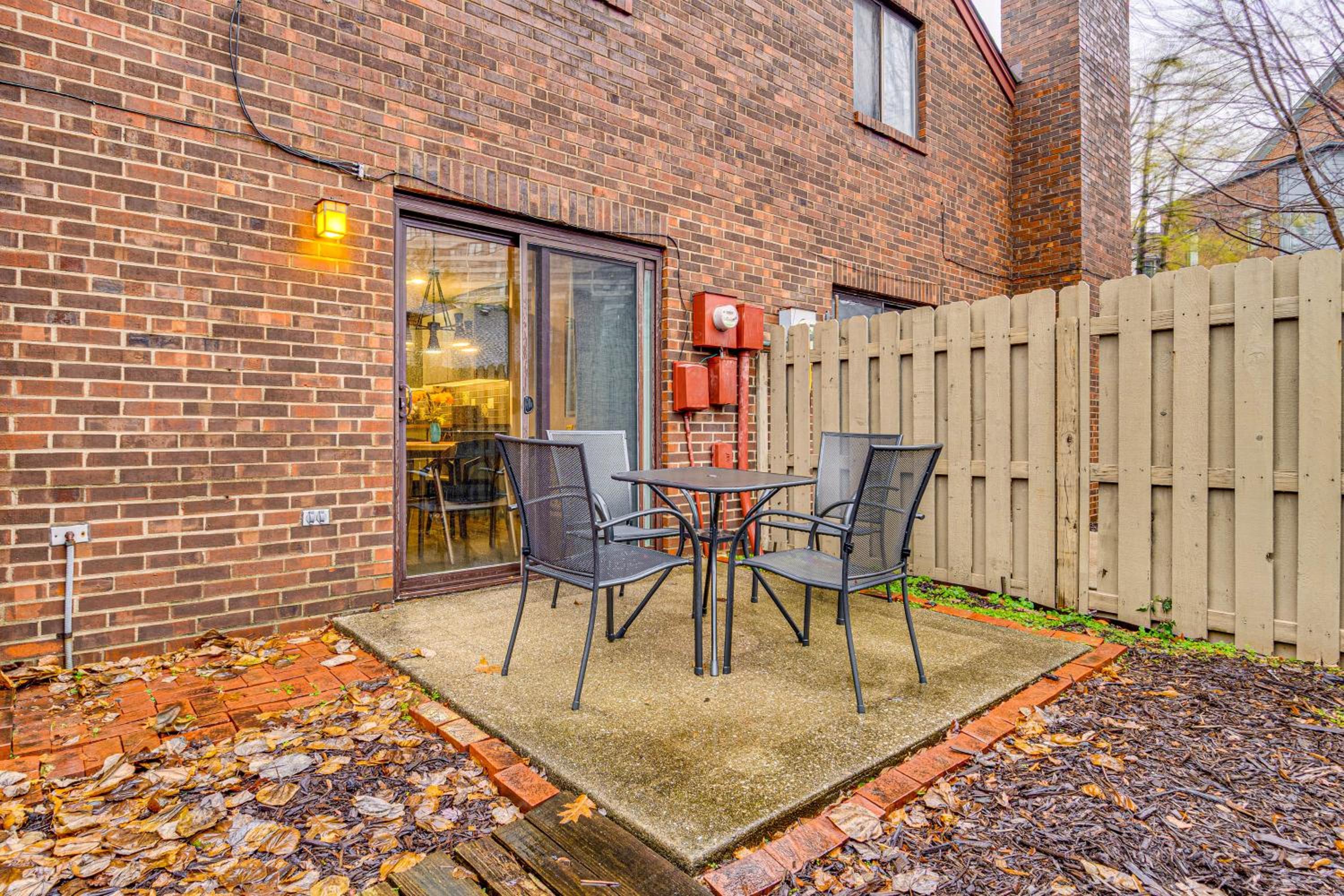 Chic Dtwn Indy Home Less Than 2 Mi to Lucas Oil Stadium!