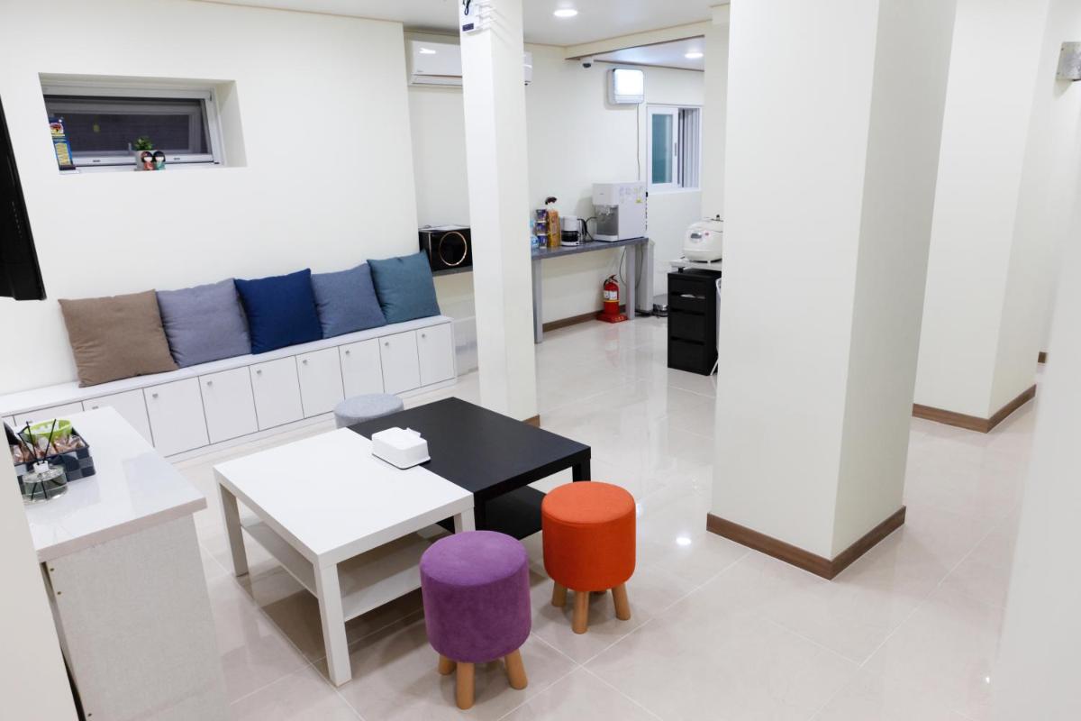 Namsan Gil House