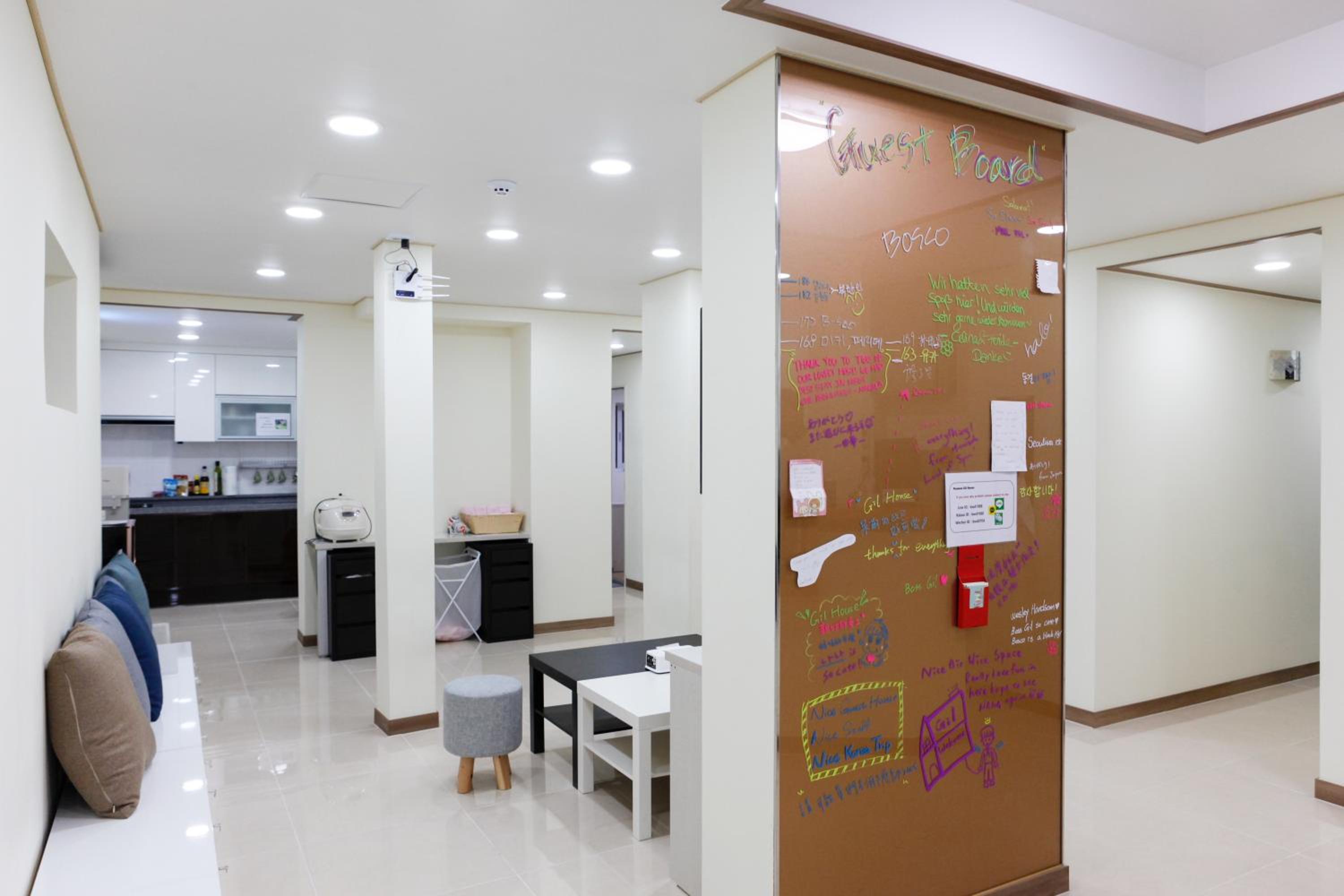 Namsan Gil House