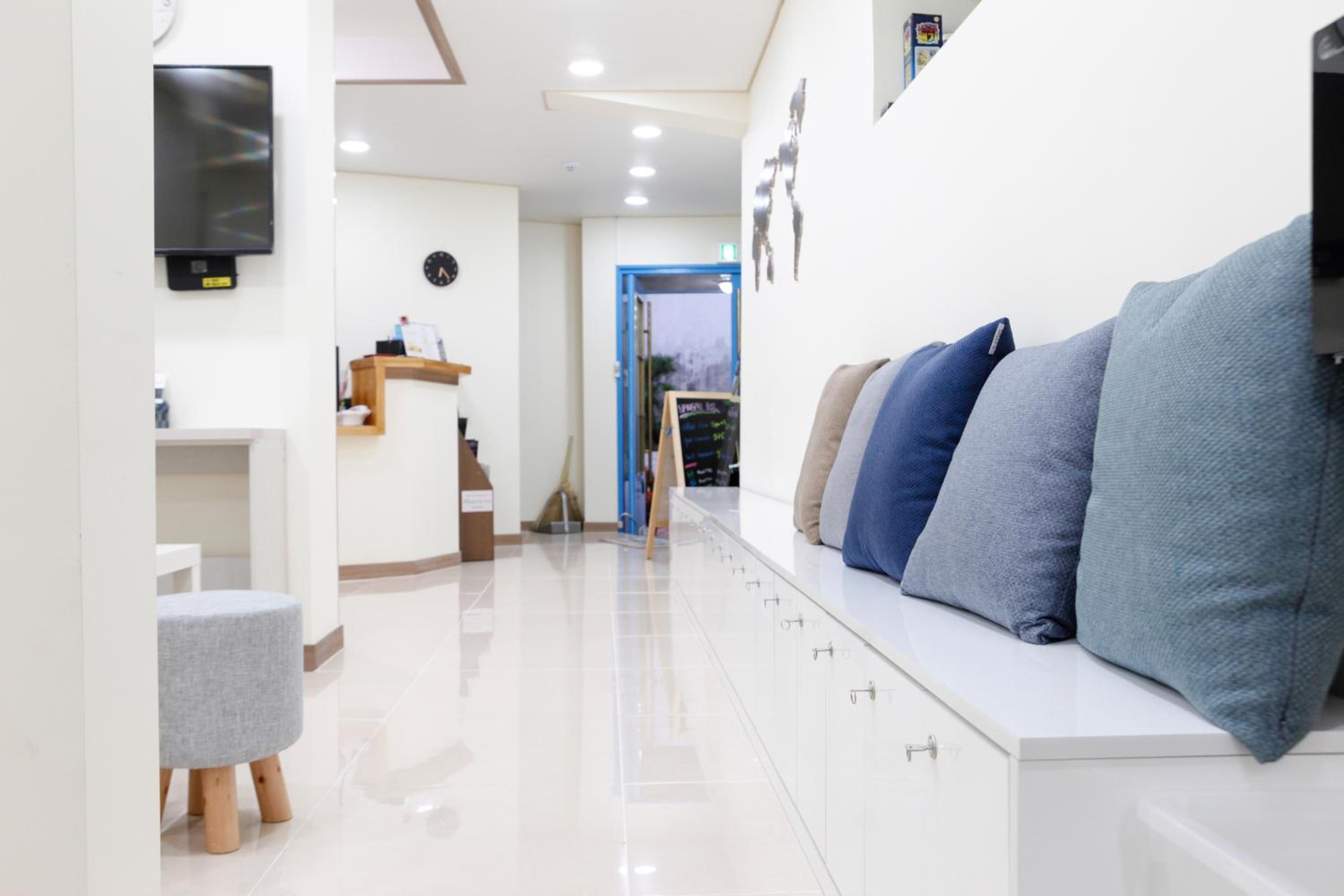Namsan Gil House