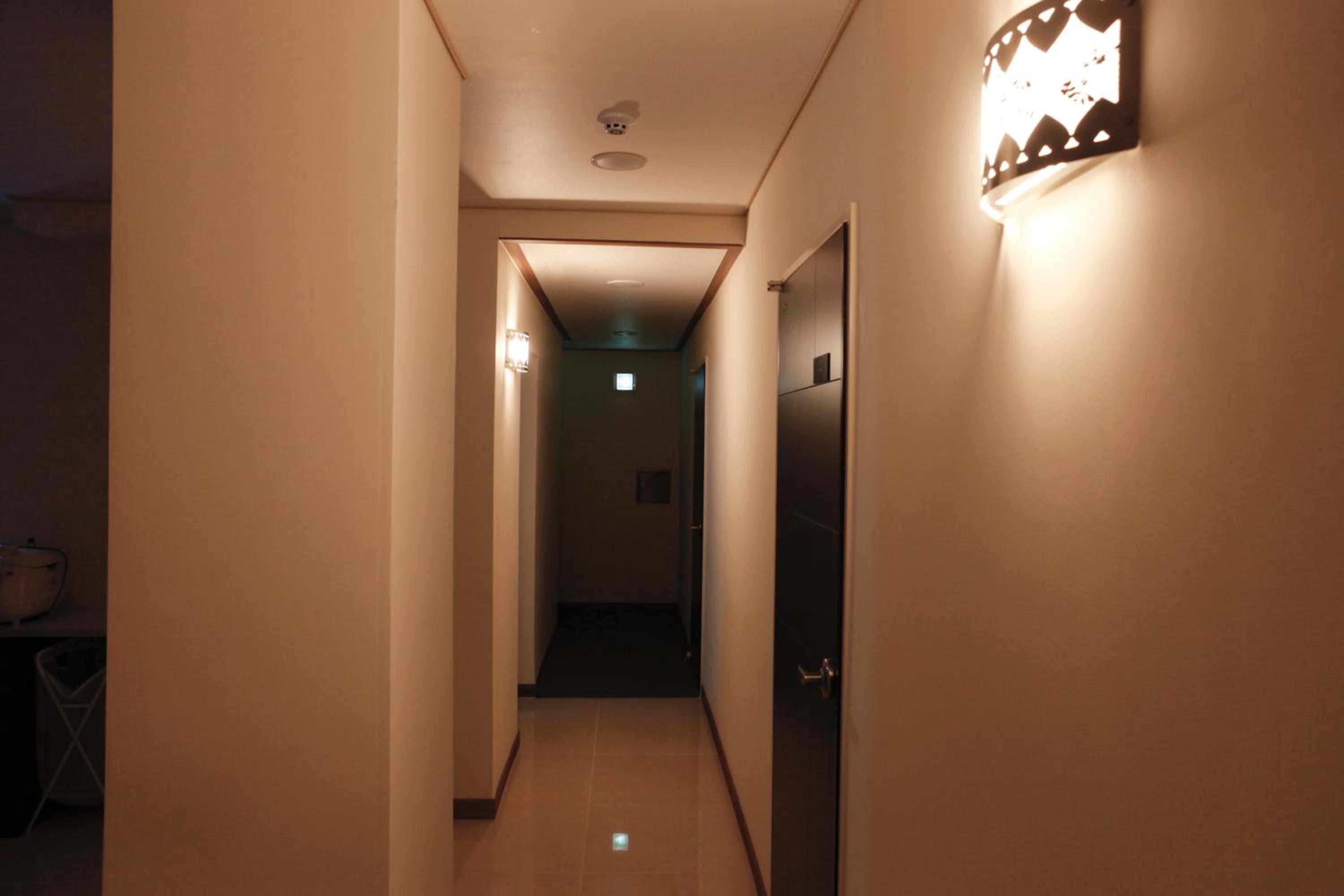 Namsan Gil House