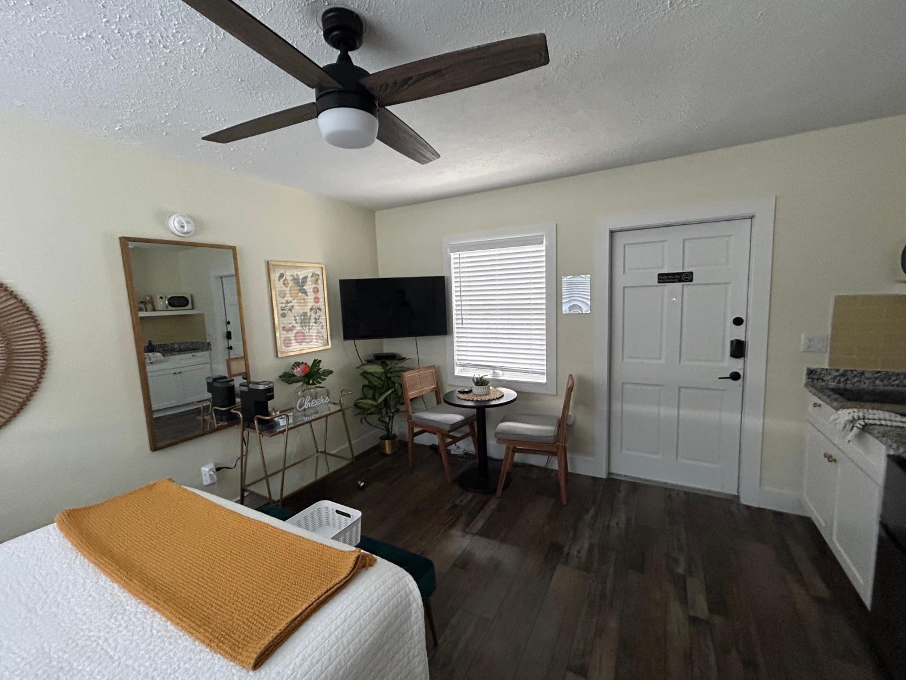 Safety Harbor Motel