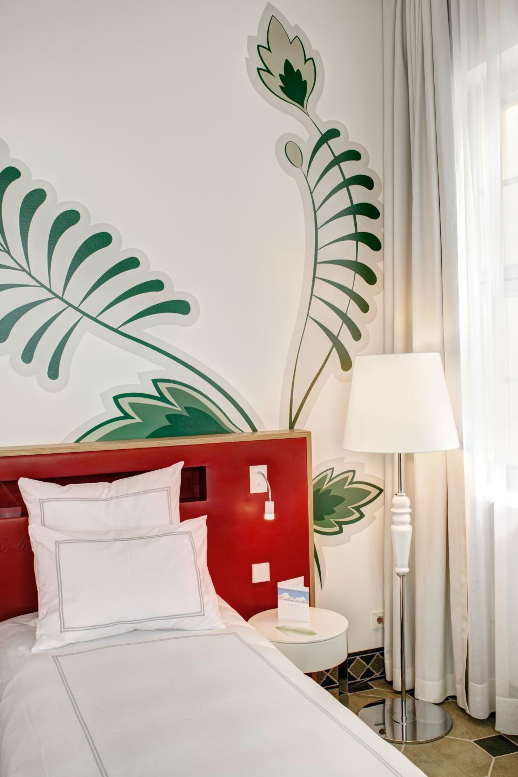 Dresden Vacations - HYPERION Hotel Dresden Am Schloss - Property Image 1