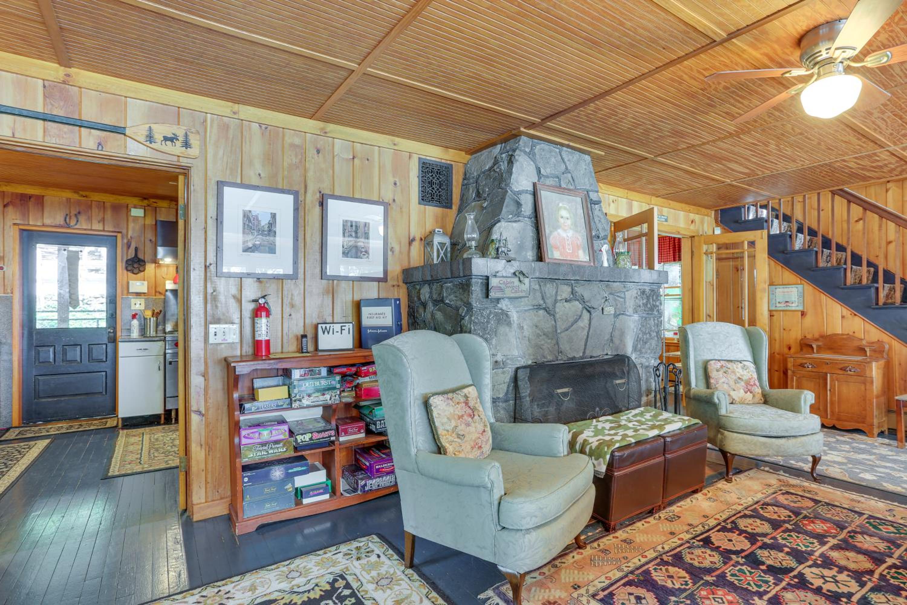 Huge Waterfront Home with Dock on Lake Wallenpaupack