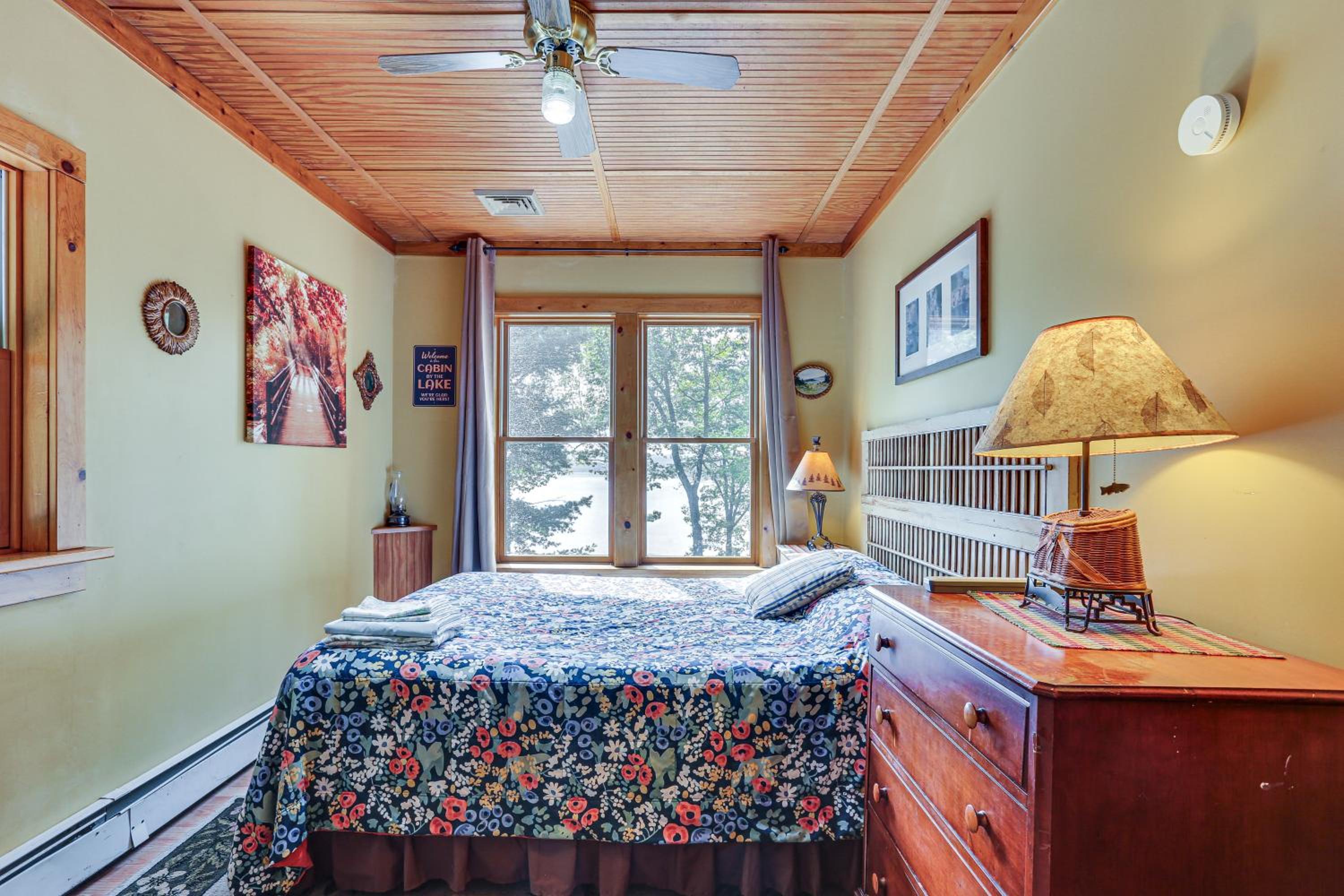 Huge Waterfront Home with Dock on Lake Wallenpaupack