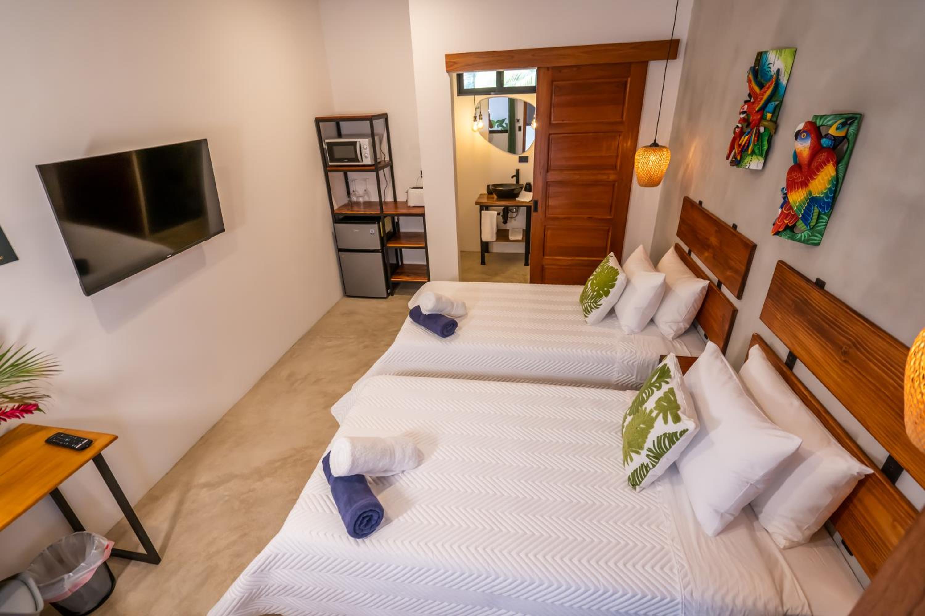 Bahia Selvatica Lodge