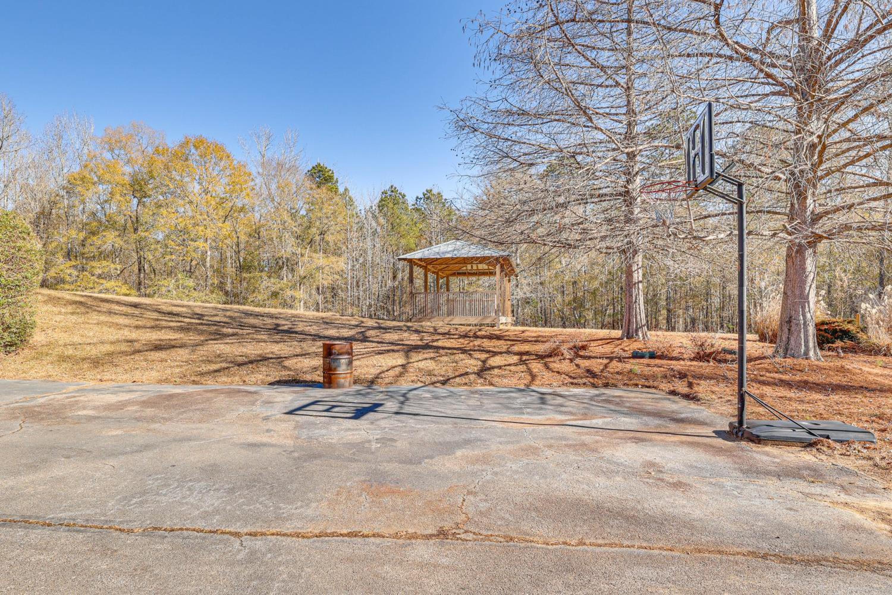 Fishing Pond On-Site! LaGrange Apt on 33 Acres